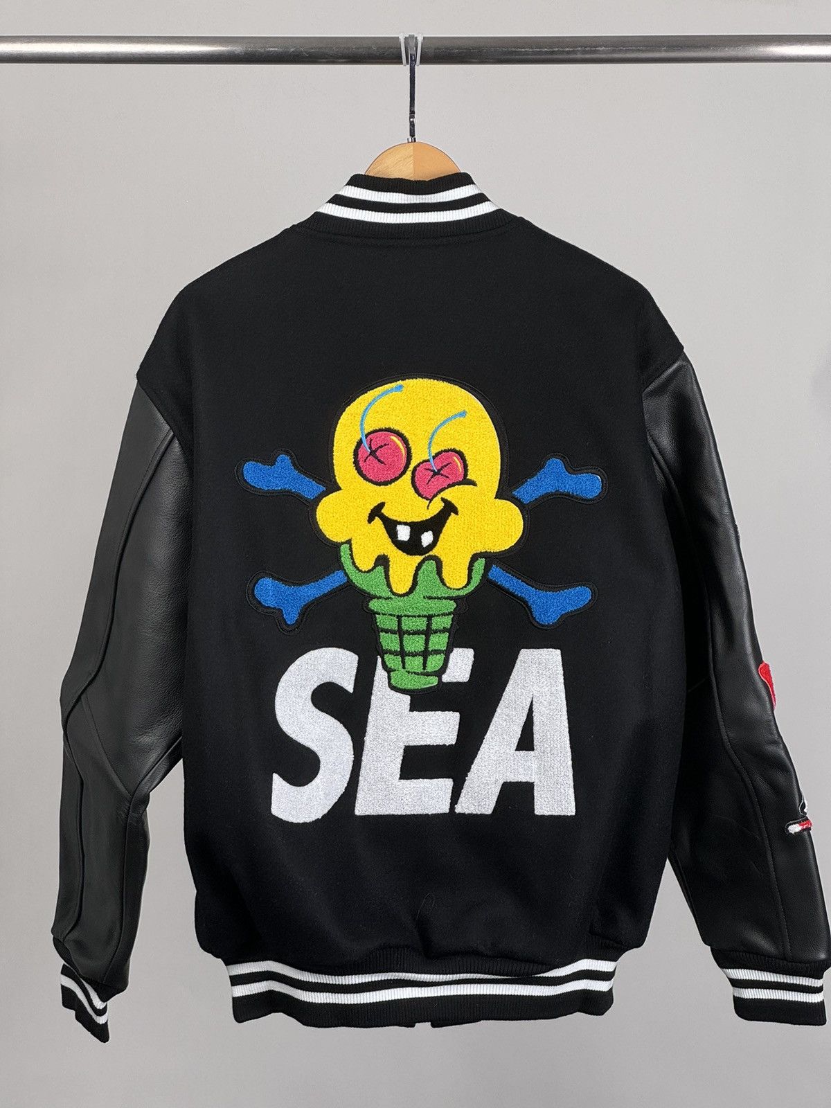 Icecream Icecream wind and sea varsity jacket L Size US L / EU 52-54 / 3 - 7 Thumbnail