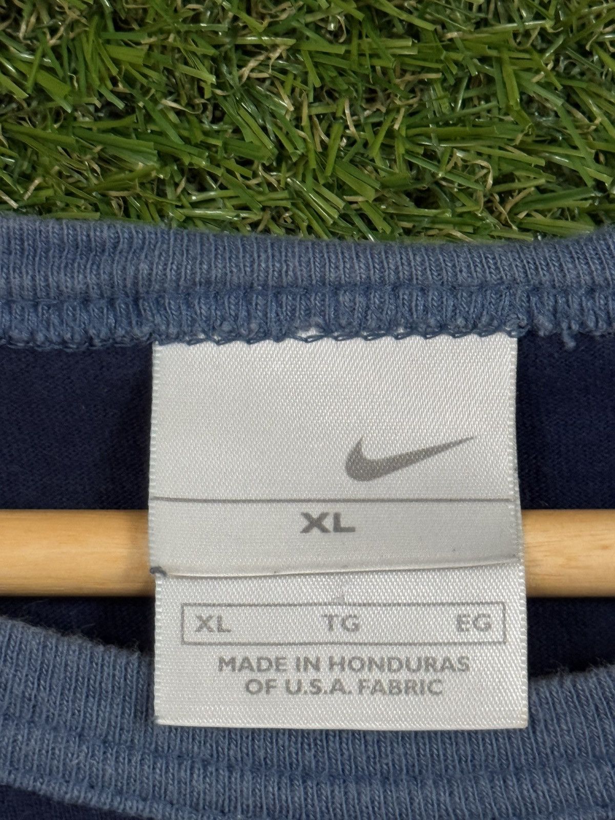 Nike Vintage Nike Ringer Navy Yellow Swoosh Silver Tag Logo Tee Size US XL / EU 56 / 4 - 3 Thumbnail