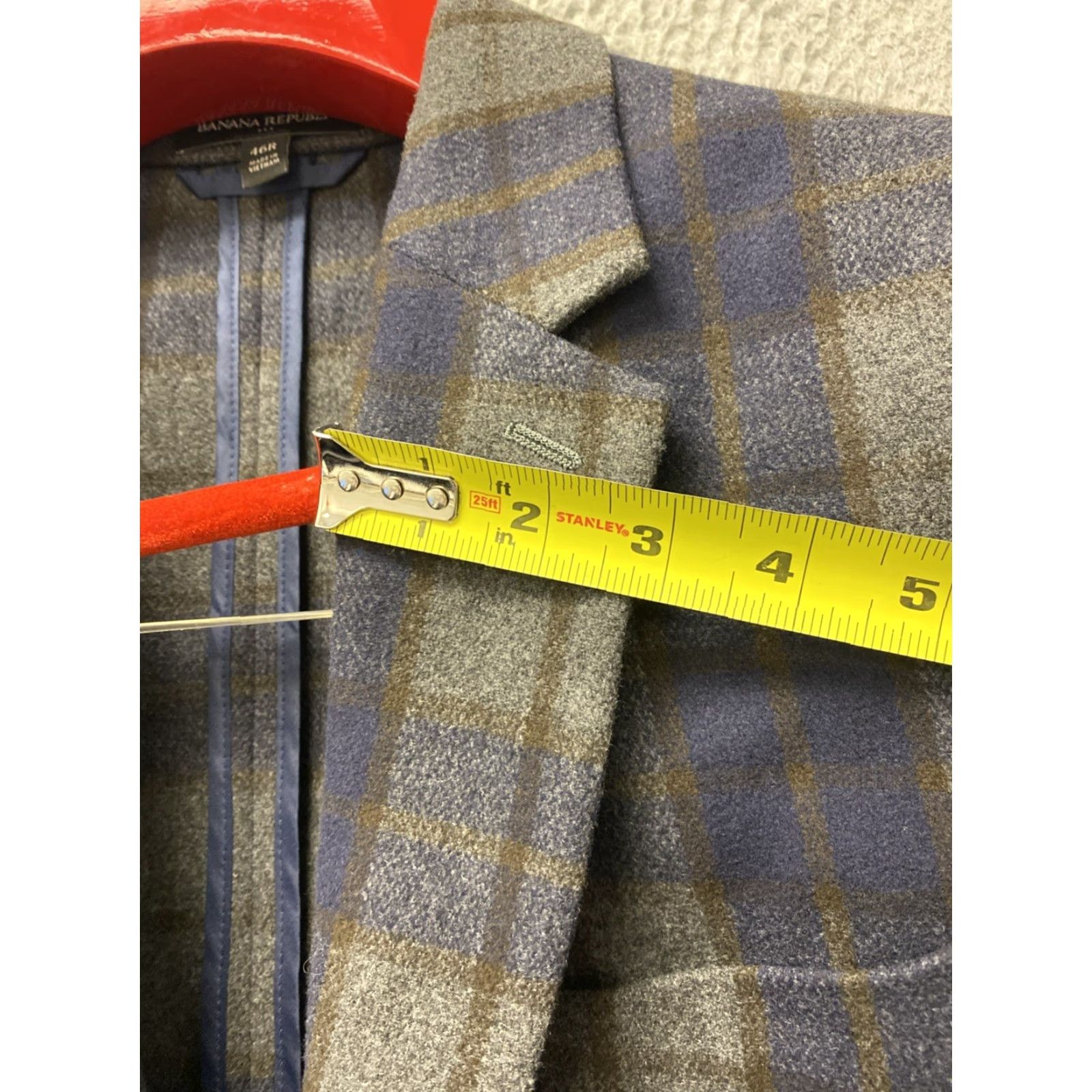 Banana Republic Banana Republic Men’s Blazer Jacket 46R Plaid Notch Lapel Regular Single-Breasted 2-Button Front Inner Pockets Wool Polyester Blend Multicolor Men’s Size 46R - 5 Thumbnail