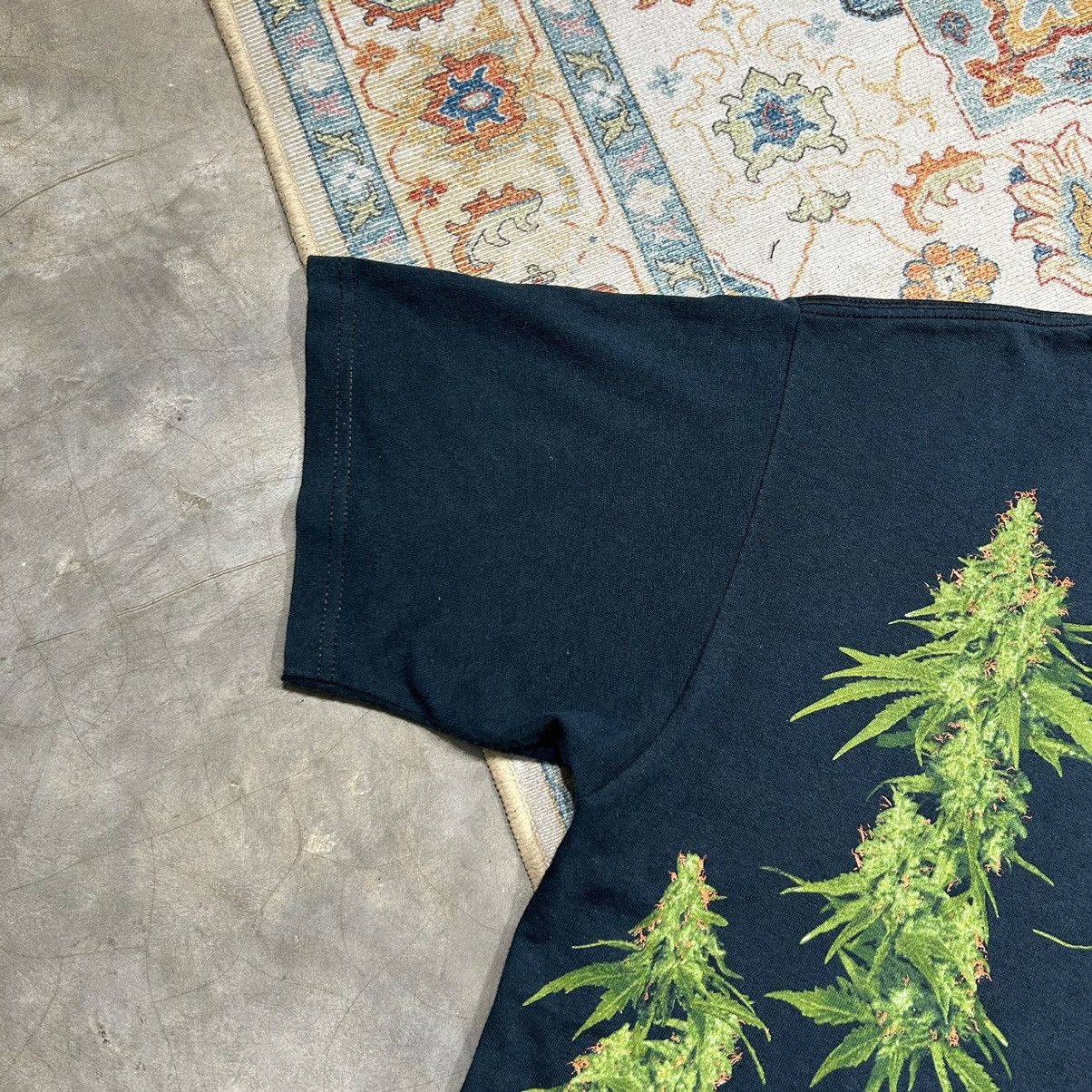 Liquid Blue × Vintage Liquid blue weed tee Size US M / EU 48-50 / 2 - 4 Thumbnail