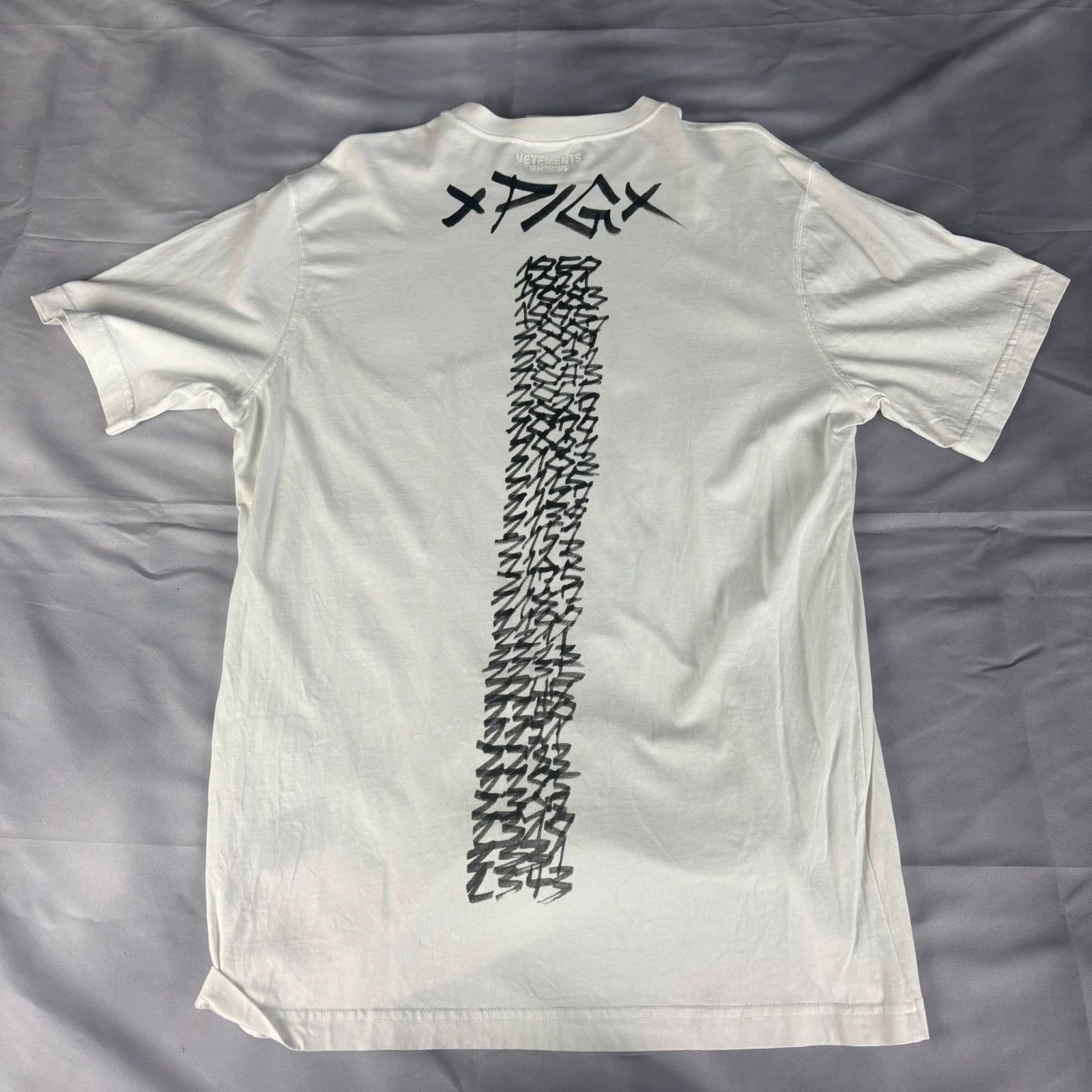 Vetements Vetements zodiac t-shirt Size US S / EU 44-46 / 1 - 5 Thumbnail