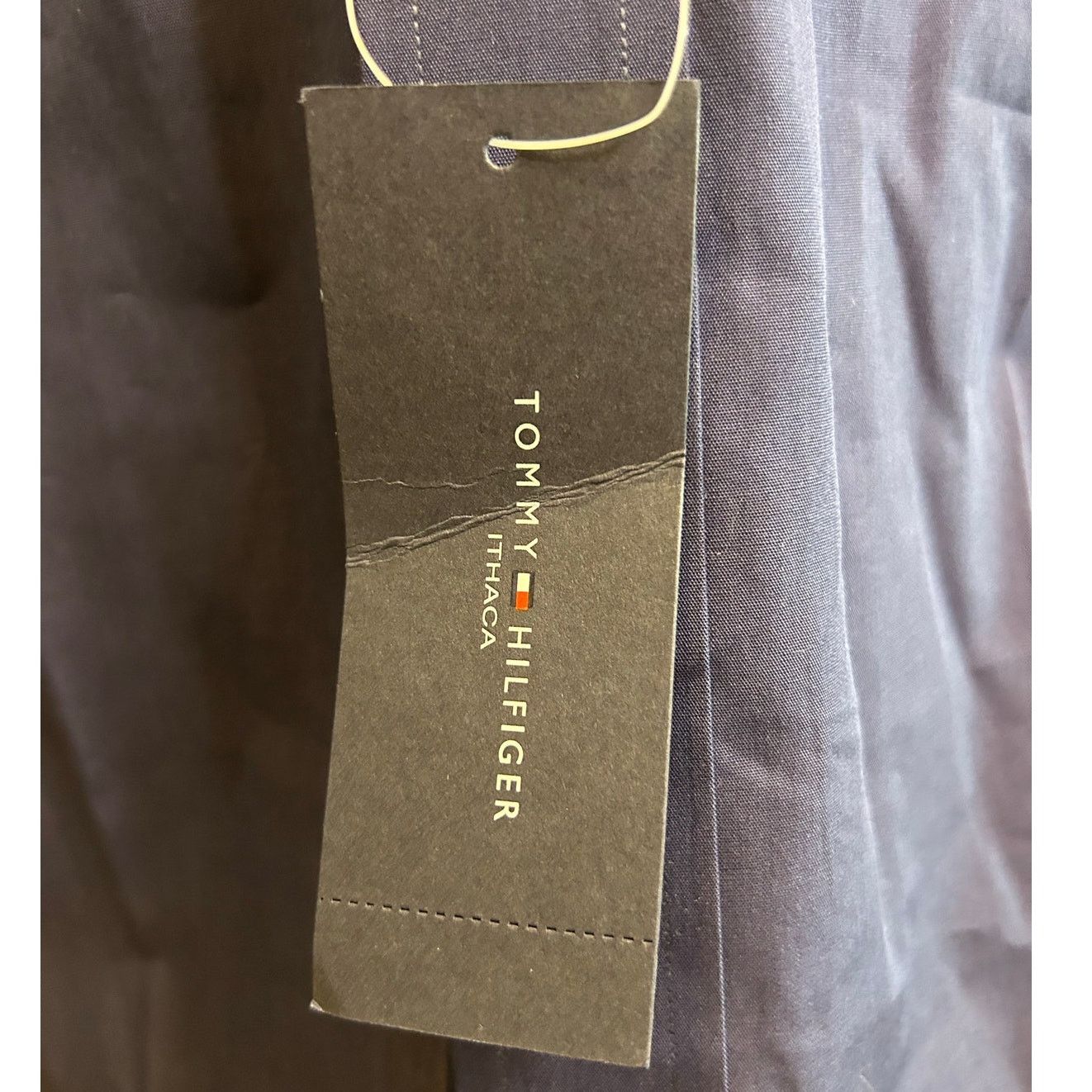 Tommy Hilfiger Tommy Hilfiger Ithaca Navy Dress Shirt NWT Sz 15 Size US M / EU 48-50 / 2 - 4 Thumbnail
