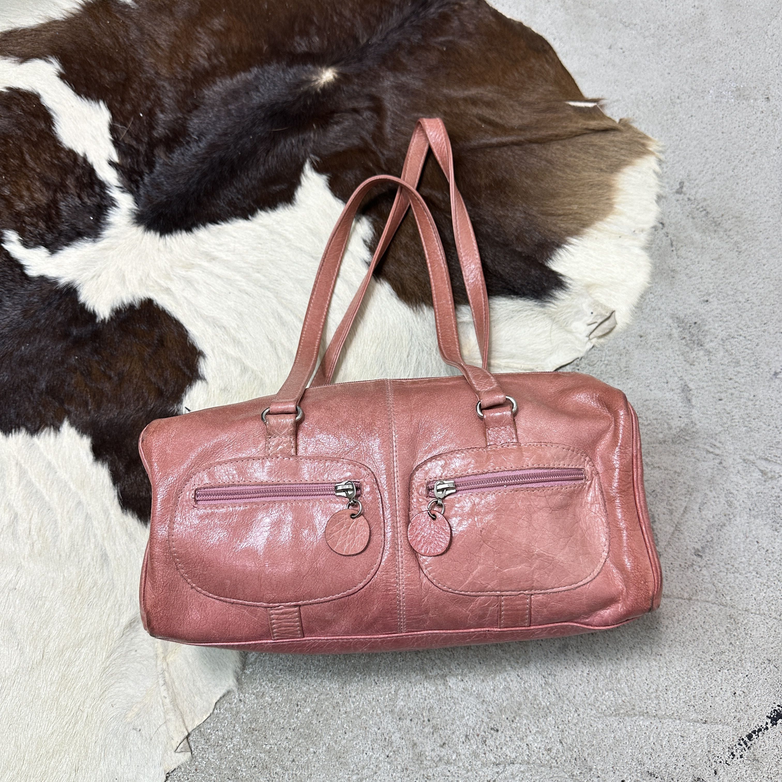 Vintage Vintage Leather Baby Pink Shoulder Bag 00s Size ONE SIZE - 6 Thumbnail