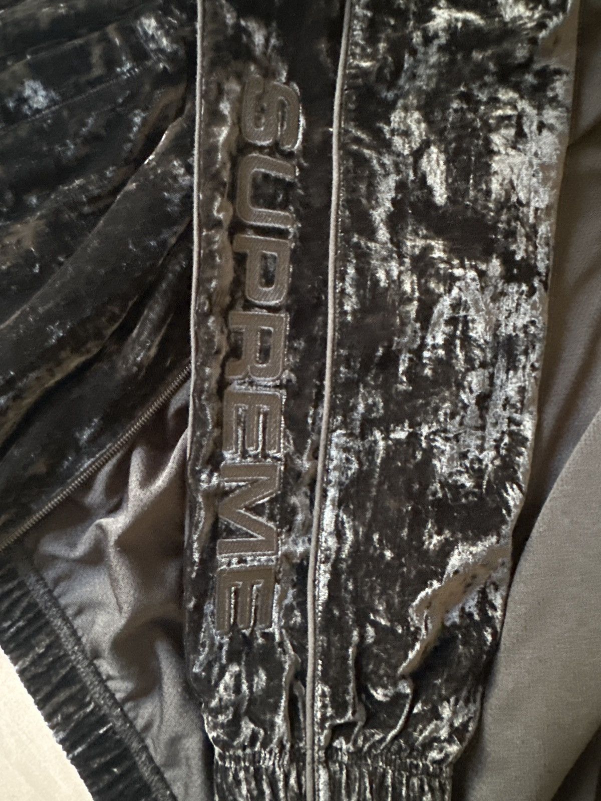 Supreme Supreme Crushed Velvet Track Jacket Black Large Size US L / EU 52-54 / 3 - 2 Thumbnail