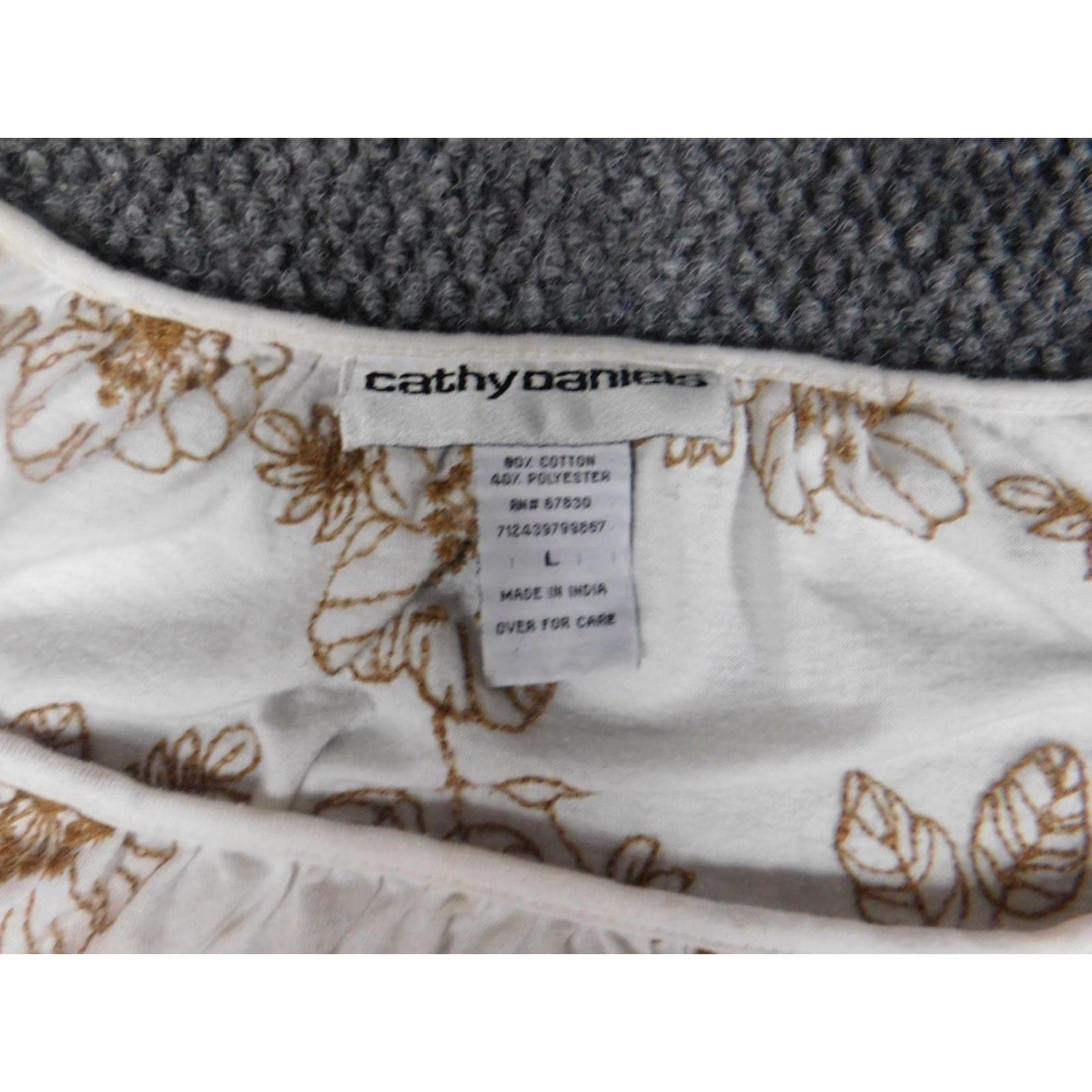 Vintage Cathy Daniels Womens Blouse L White Floral Pullover Short Sleeve Collared Button Breathable Stretch Classic Casual Regular Size L / US 10 / IT 46 - 7 Thumbnail