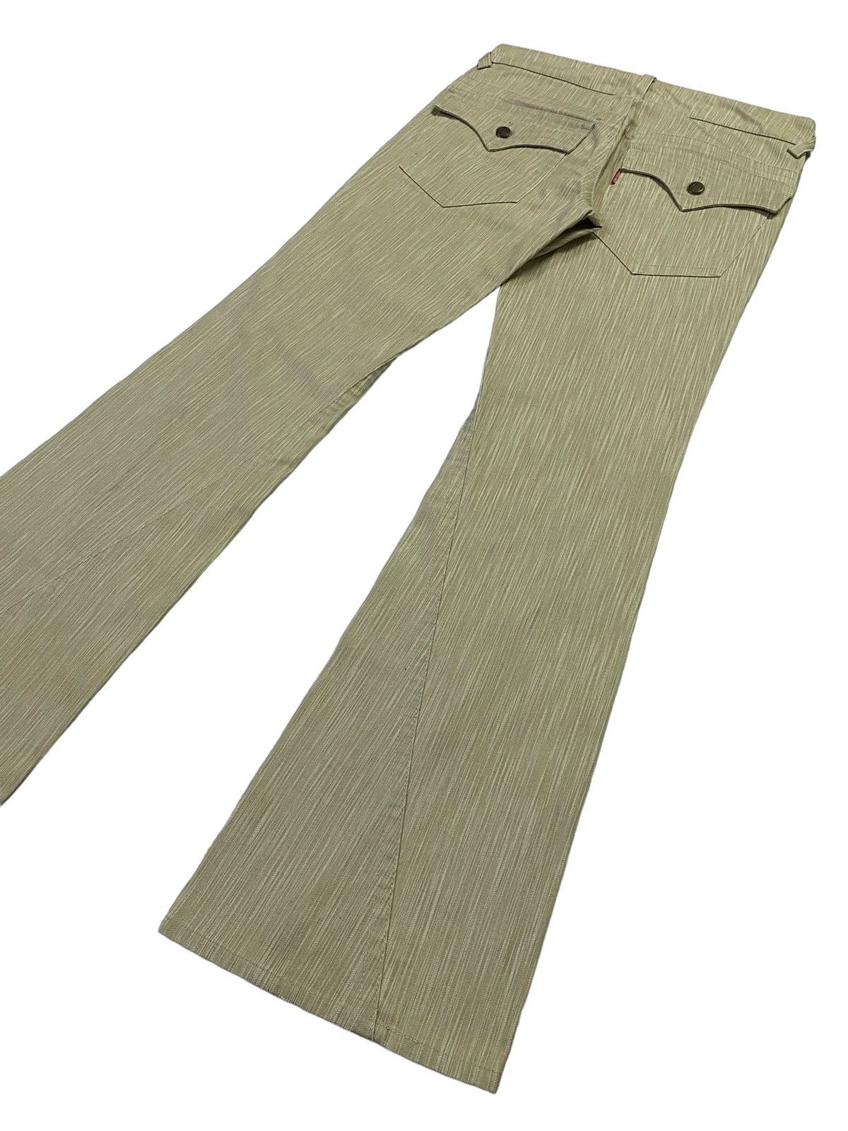 Tornado Mart 💃Tornado Mart Flare Embossed Stripes Spiral Cut Jeans Size US 32 / EU 48 - 22 Thumbnail