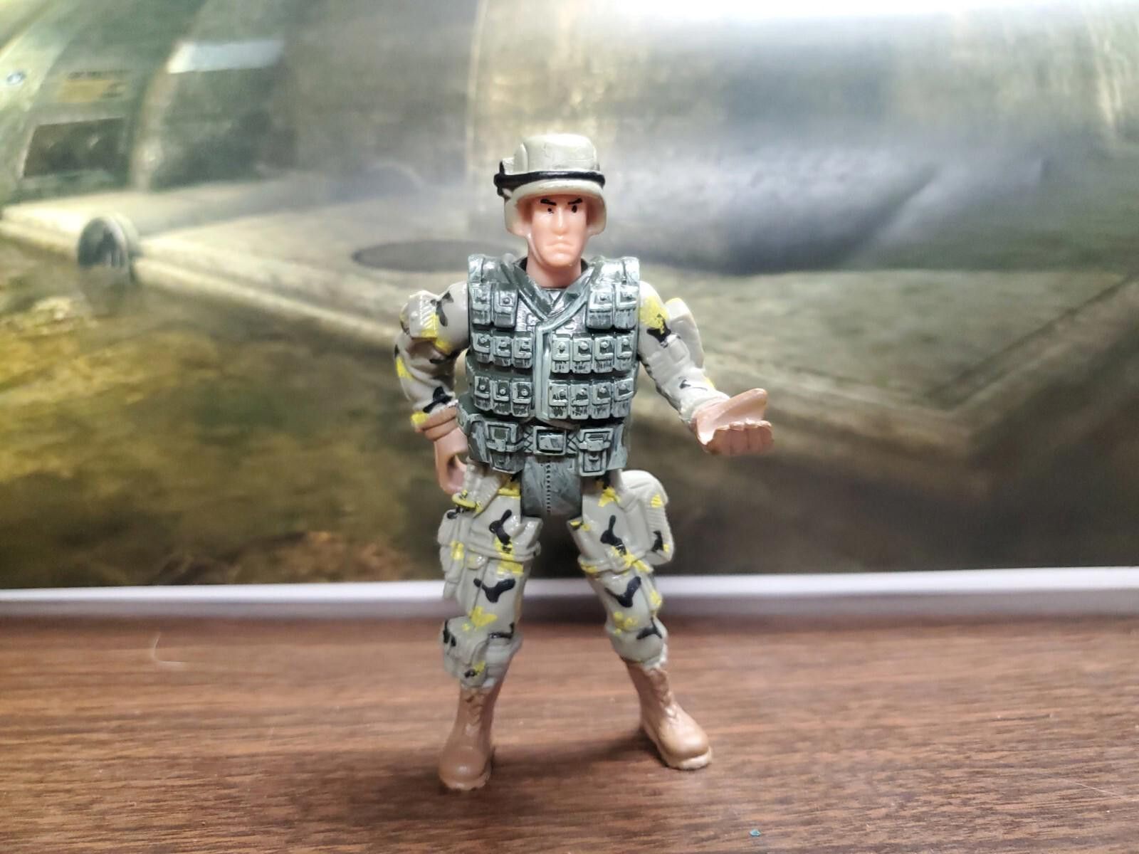 Other Chap Mei Type Action Figure Army Soldier Camo 3.75” Size ONE SIZE - 1 Thumbnail