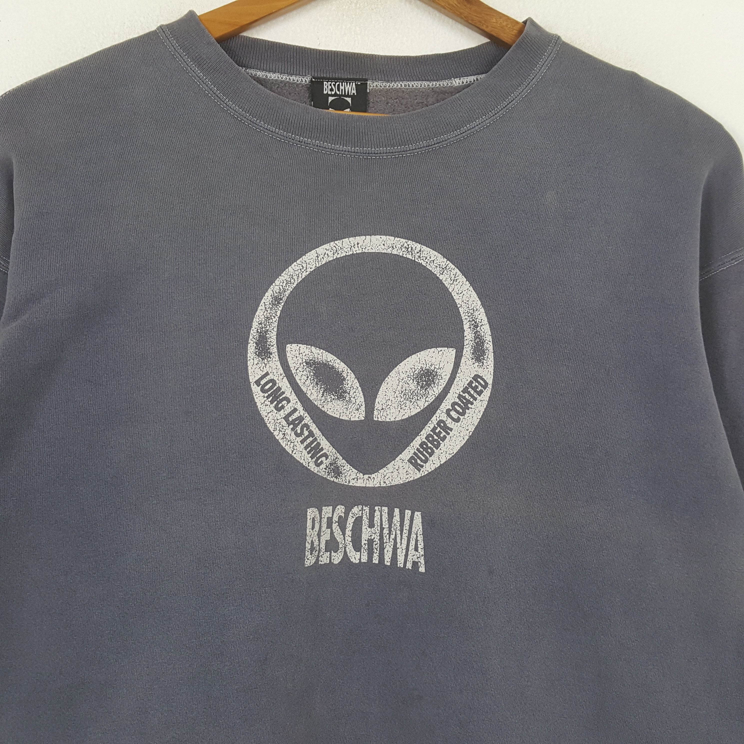 Vintage Vintage BESCHWA Alien Skateboard Style Sweatshirt C288N19 Size US XL / EU 56 / 4 - 2 Thumbnail