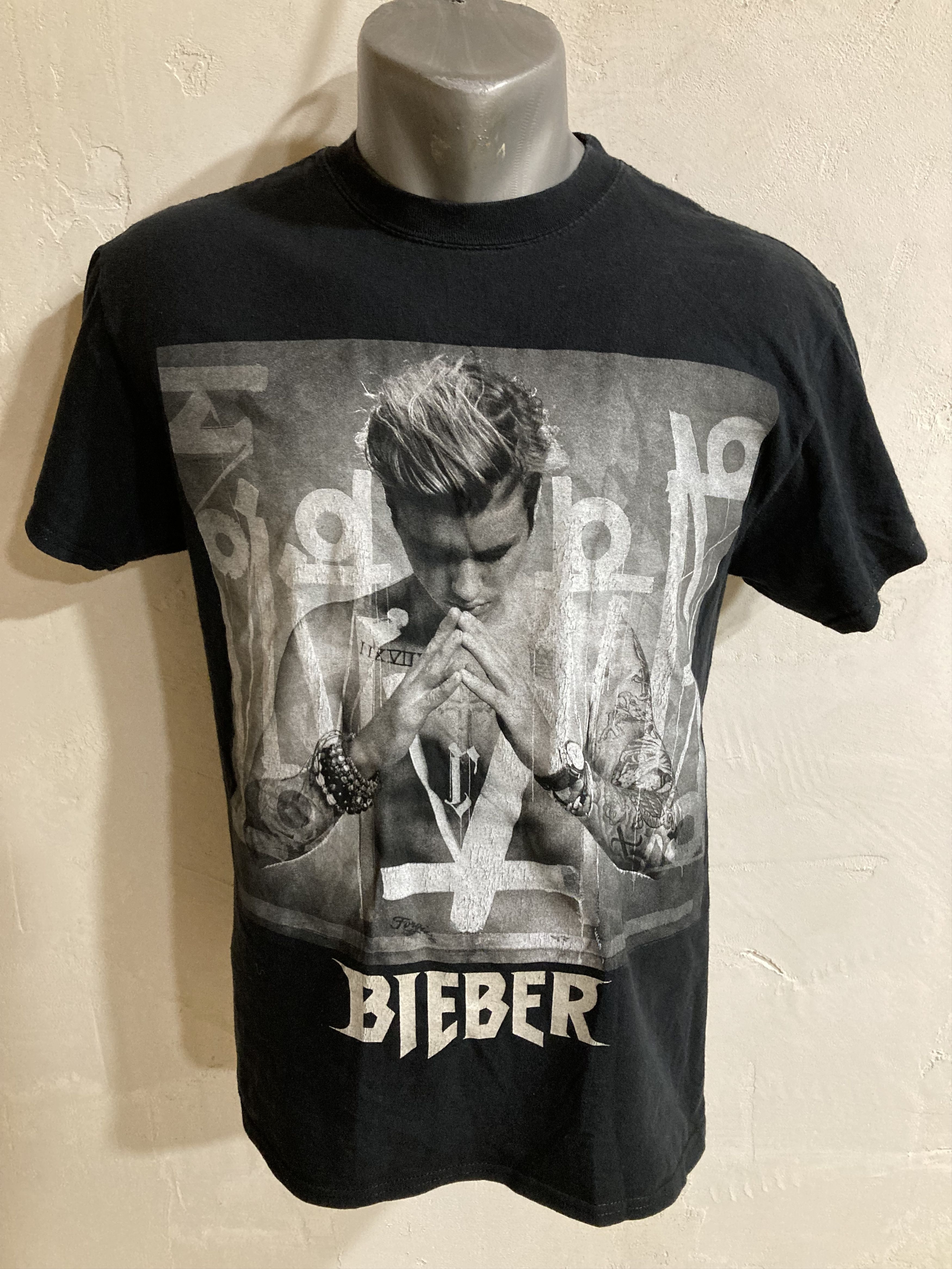Justin Bieber Justin Bieber 💎Purpose Tour 2016 Concert Tee Shirt Size US M / EU 48-50 / 2 - 1 Thumbnail