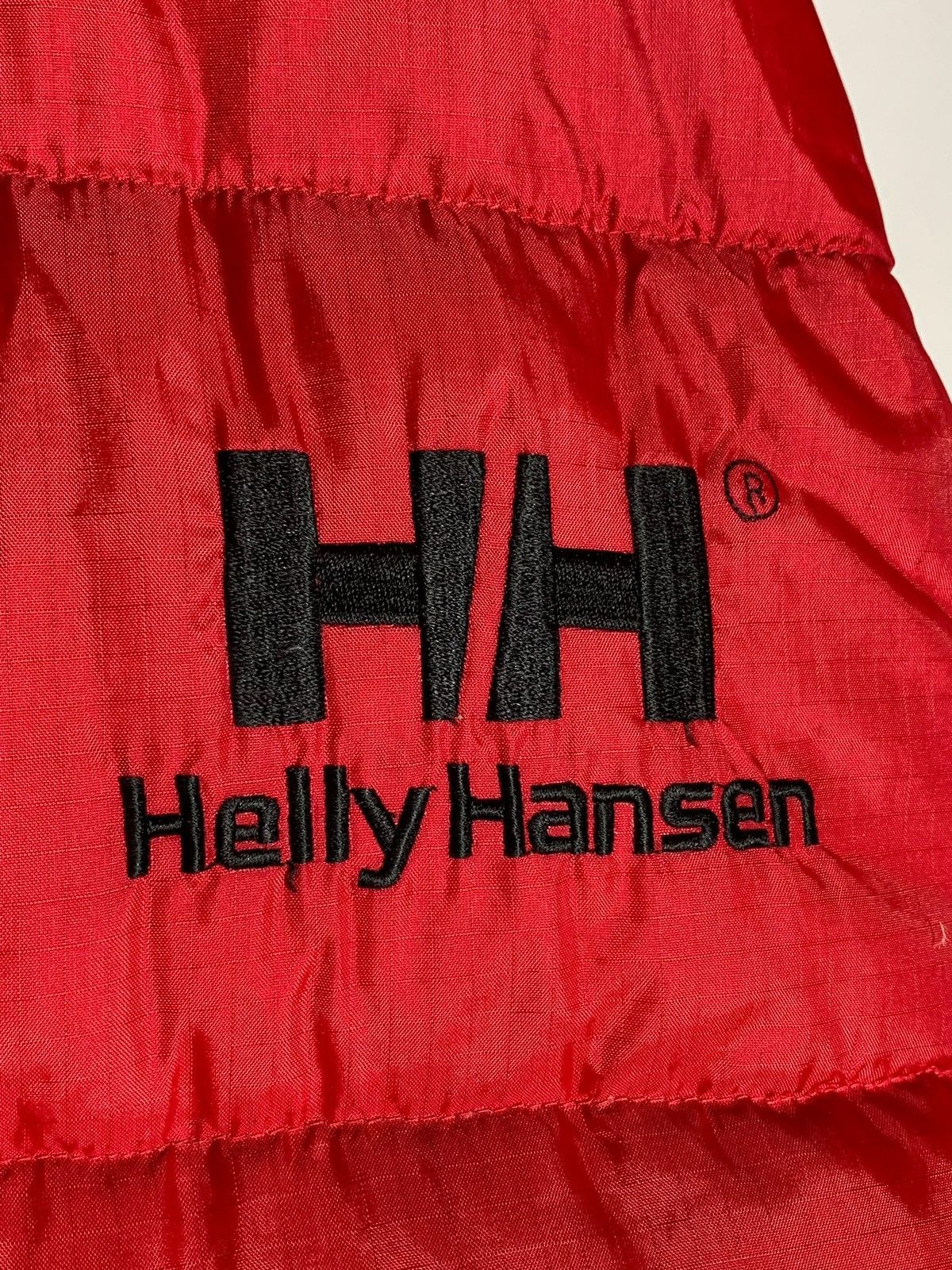 Helly Hansen × Vintage Vintage Helly Hansen Reversible Puffer Jacket Streetwear Size US M / EU 48-50 / 2 - 5 Thumbnail