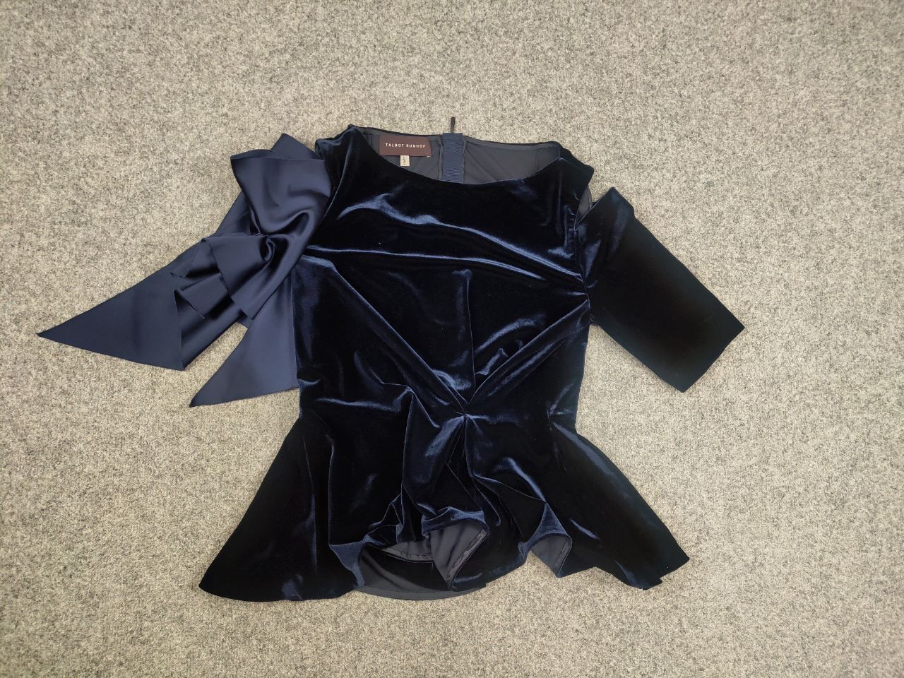 Designer Talbot Runhof Design blue velvet with bow Women's Top Size XL / US 12-14 / IT 48-50 - 9 Thumbnail