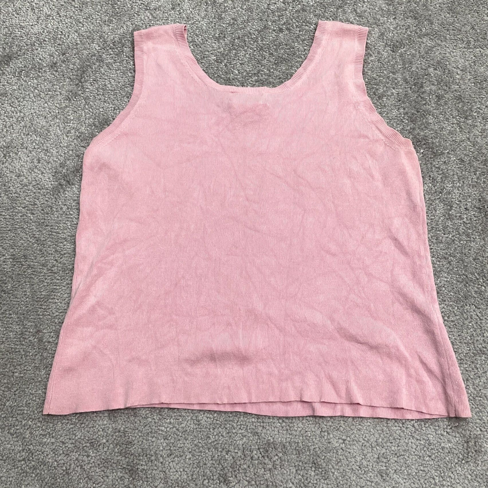 Neiman Marcus Neiman Marcus Vintage Tank Top Womens Large Pink Silk Blend Scoop Neck Sleeveless Basic Knitted Comfort Casual Size L / US 10 / IT 46 - 2 Thumbnail