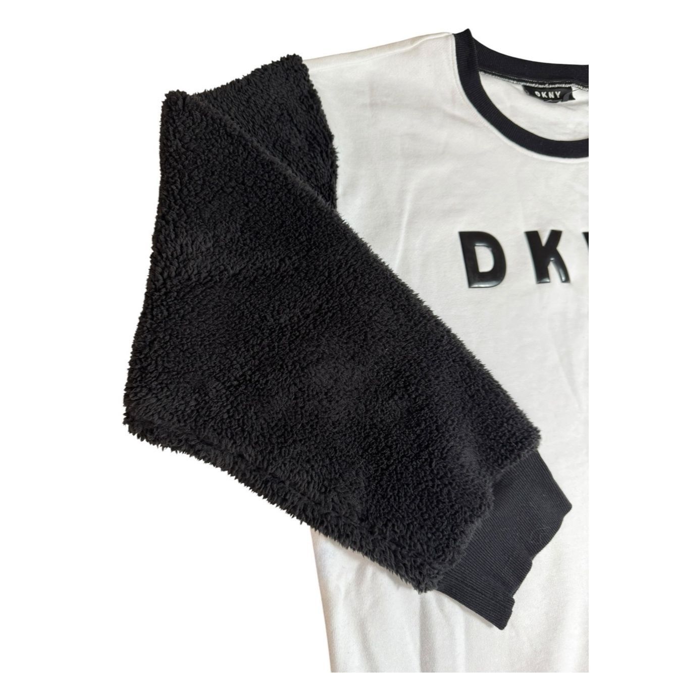 DKNY DKNY Black White Colorblock Logo Sherpa Sleeve Sweater Size Size L / US 10 / IT 46 - 5 Thumbnail