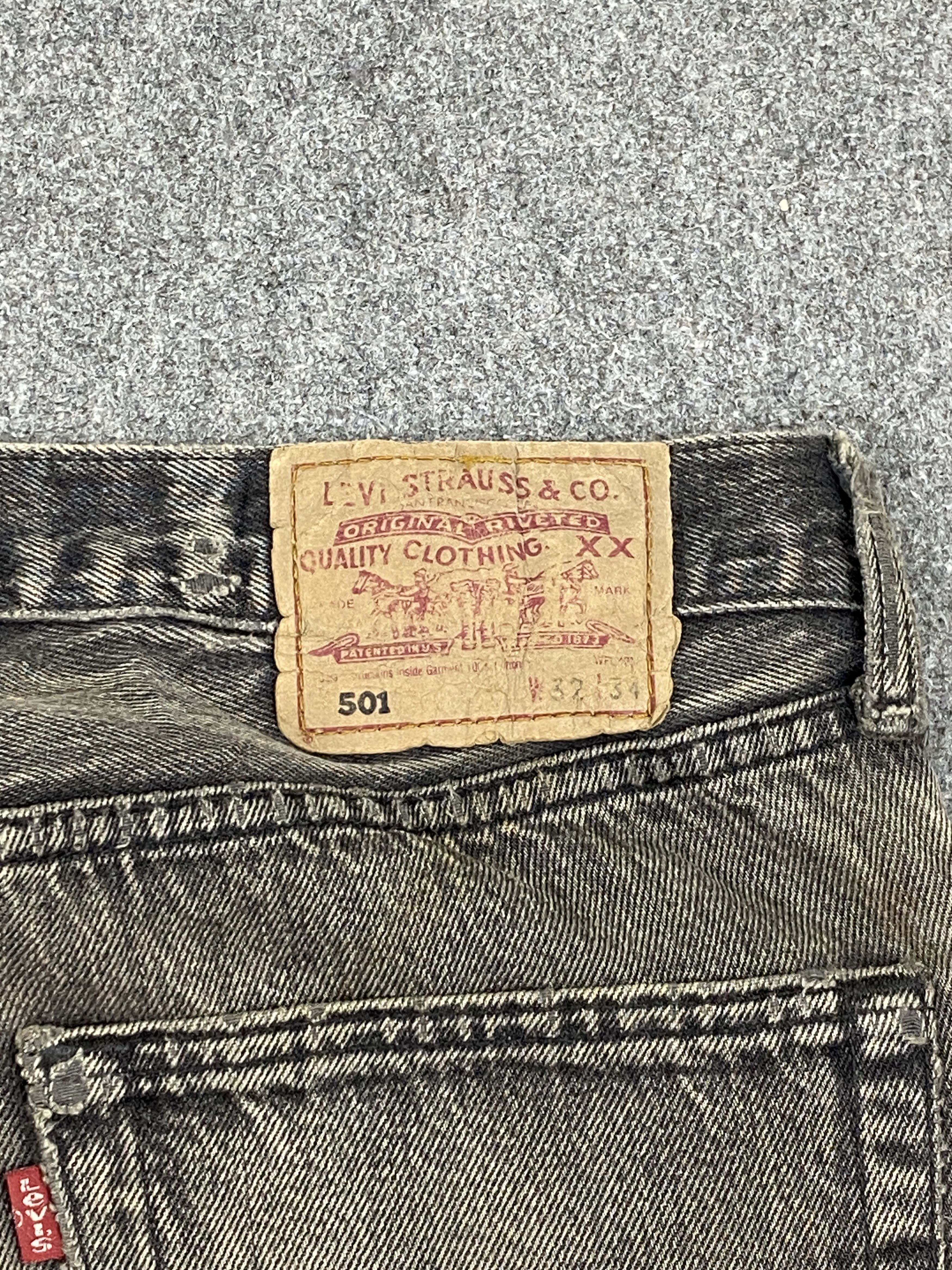 Levi's Vintage Levis 501 Superblack Faded Black Distressed Jeans Size US 30 / EU 46 - 5 Thumbnail