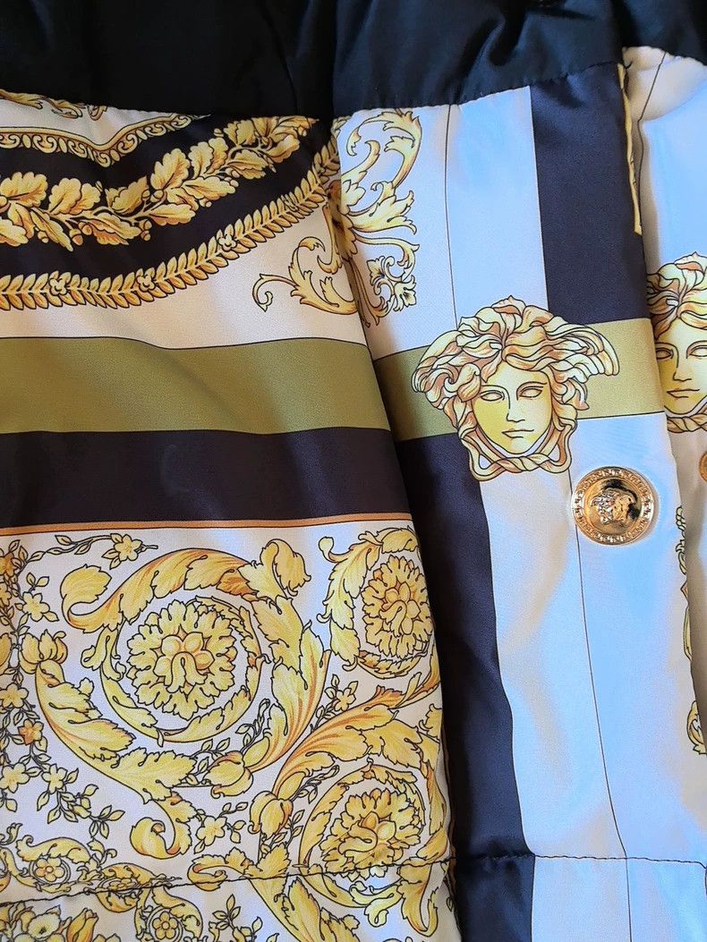 Versace Versace Medusa snap Size US M / EU 48-50 / 2 - 2 Thumbnail