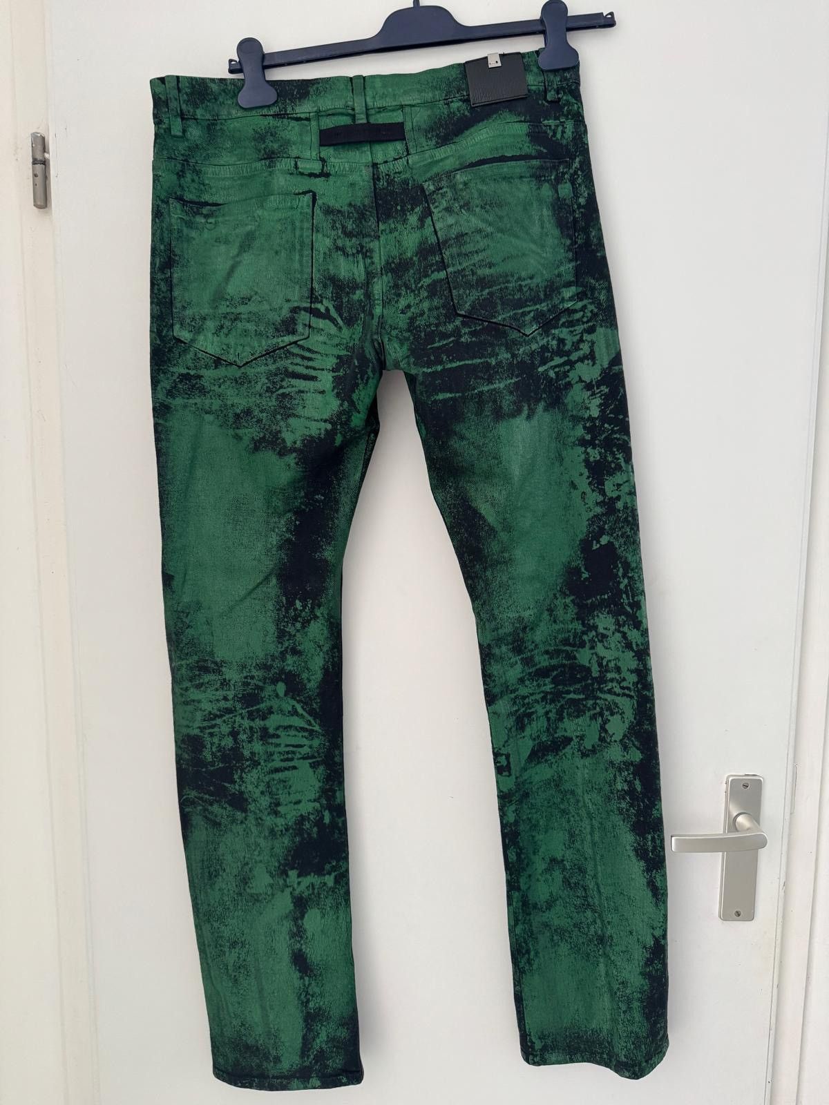 1017 ALYX 9SM 1017 ALYX 9SM Green Paint Denim Size US 32 / EU 48 - 2 Thumbnail