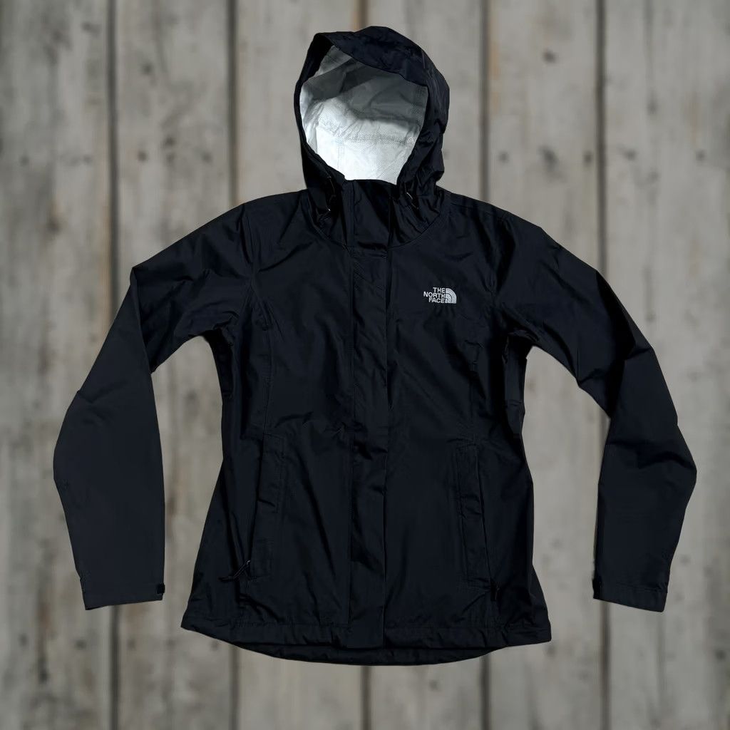 The North Face VINTAGE Womens The North Face Venture 2 Jacket Hooded Waterproof DryVent Black XS Womens Size XS / US 0-2 / IT 36-38 - 1 Thumbnail