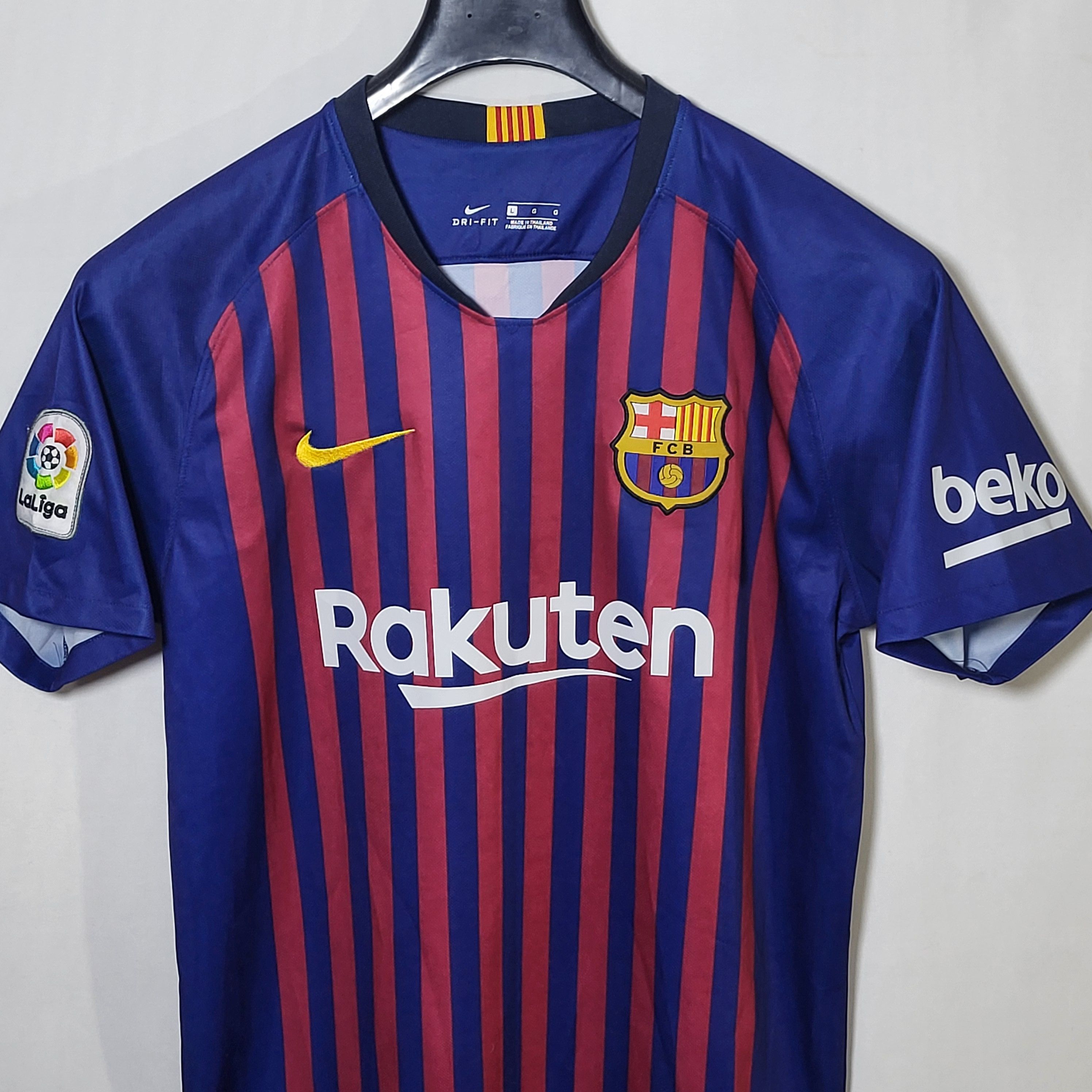 Nike Messi. F.C.Barcelona. Soccer Jersey. Size US L / EU 52-54 / 3 - 4 Thumbnail