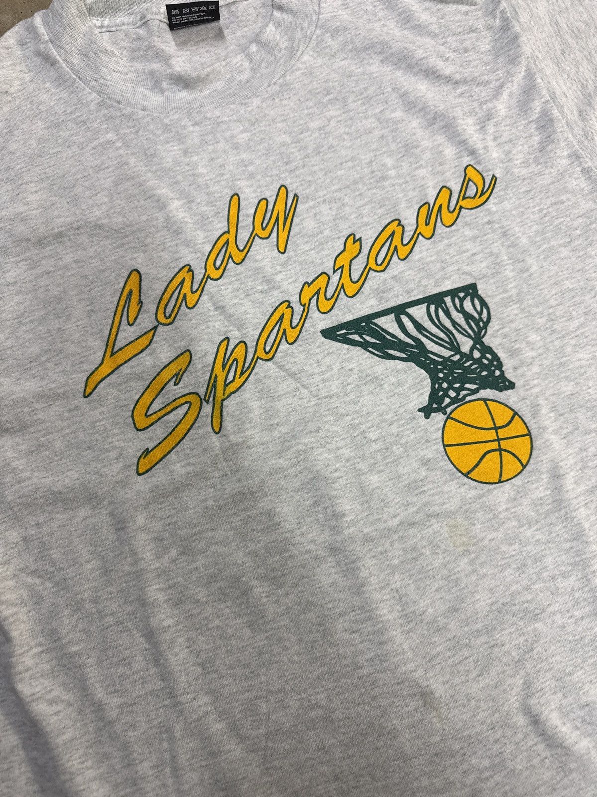Fruit Of The Loom Vintage BEST Fruit of the Loom Sports tee Size US M / EU 48-50 / 2 - 4 Thumbnail