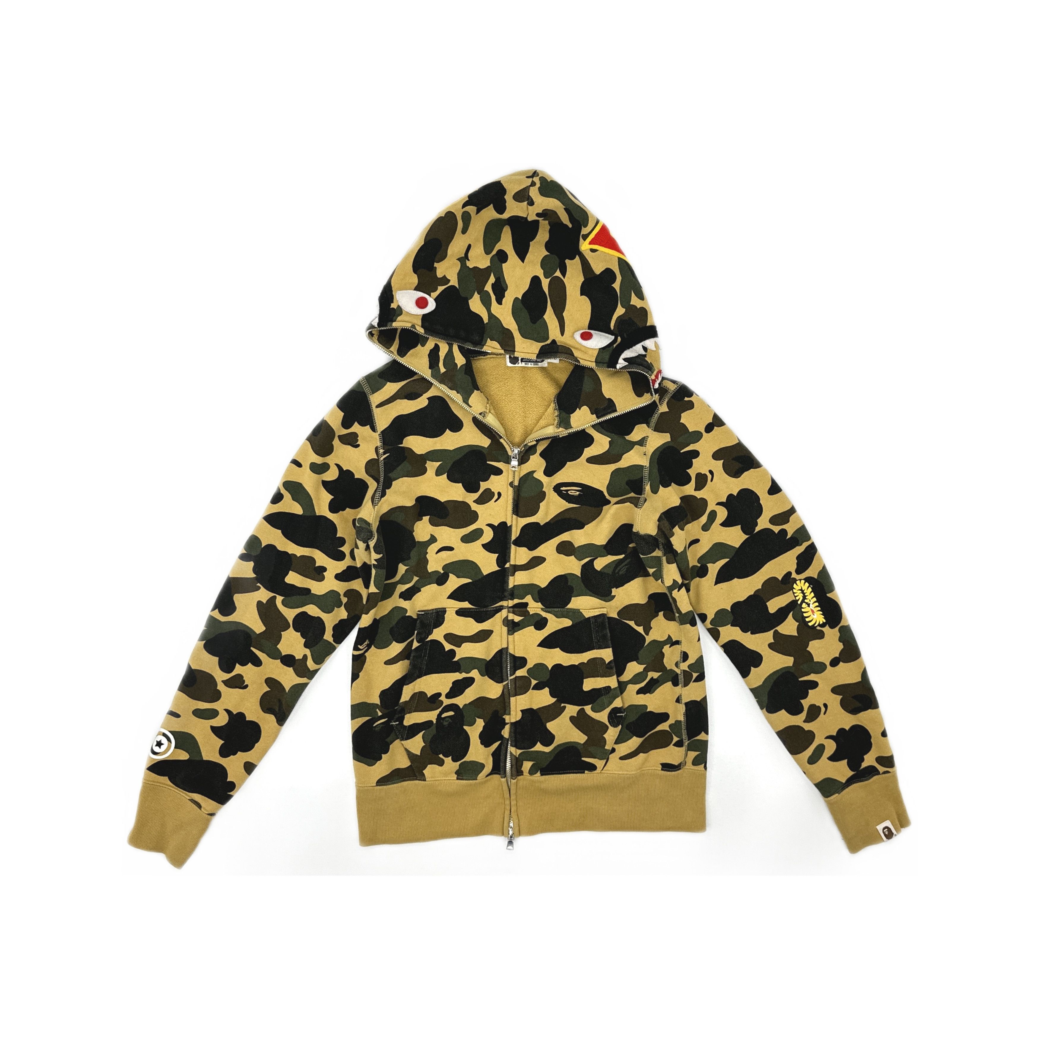 Bape A Bathing Ape Camo Shark Hoodie Size S Size US S / EU 44-46 / 1 - 1 Thumbnail