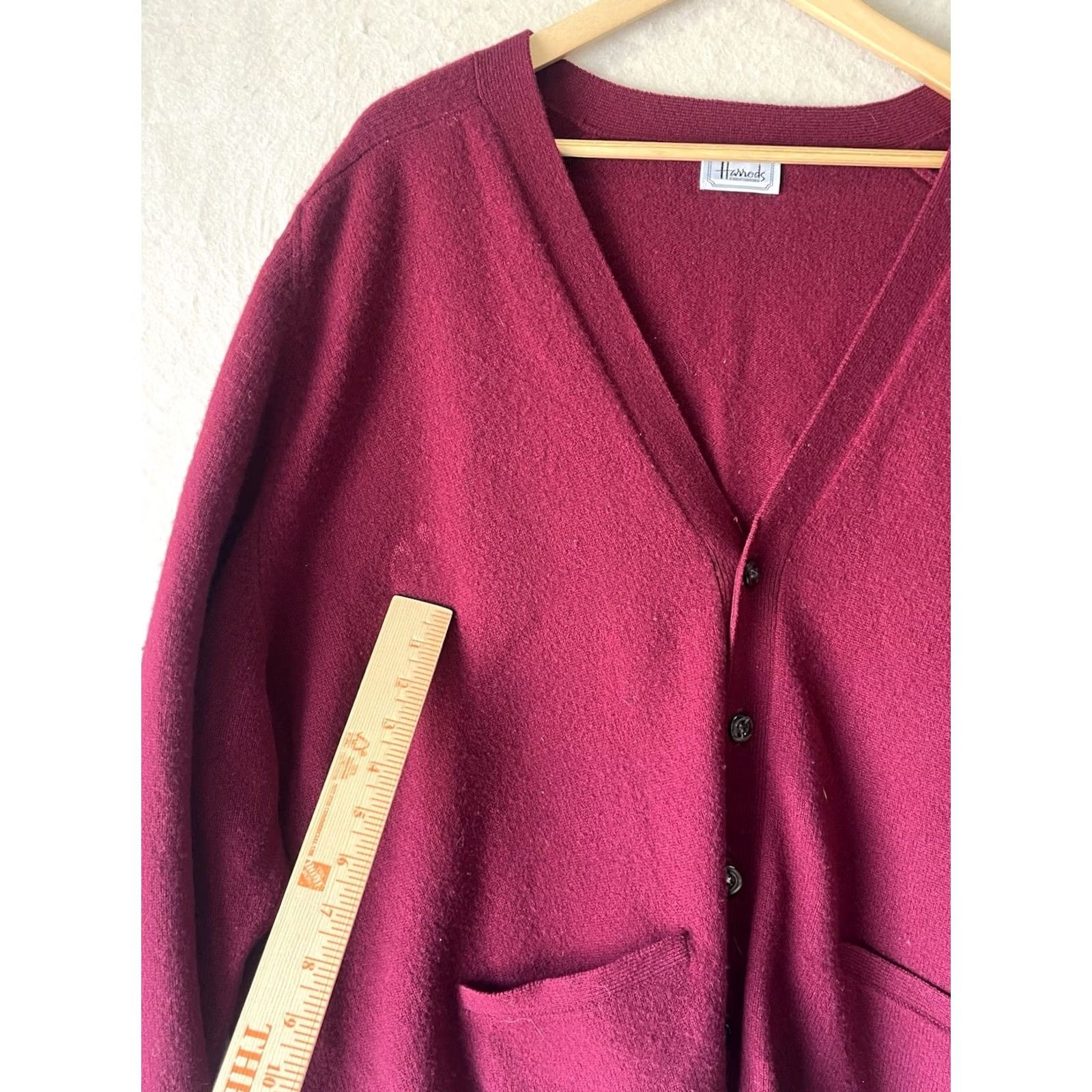 Harrods VINTAGE Harrods Mens Cardigan Burgundy Pure Lambs wool Sz 58 Size US XXL / EU 58 / 5 - 7 Thumbnail