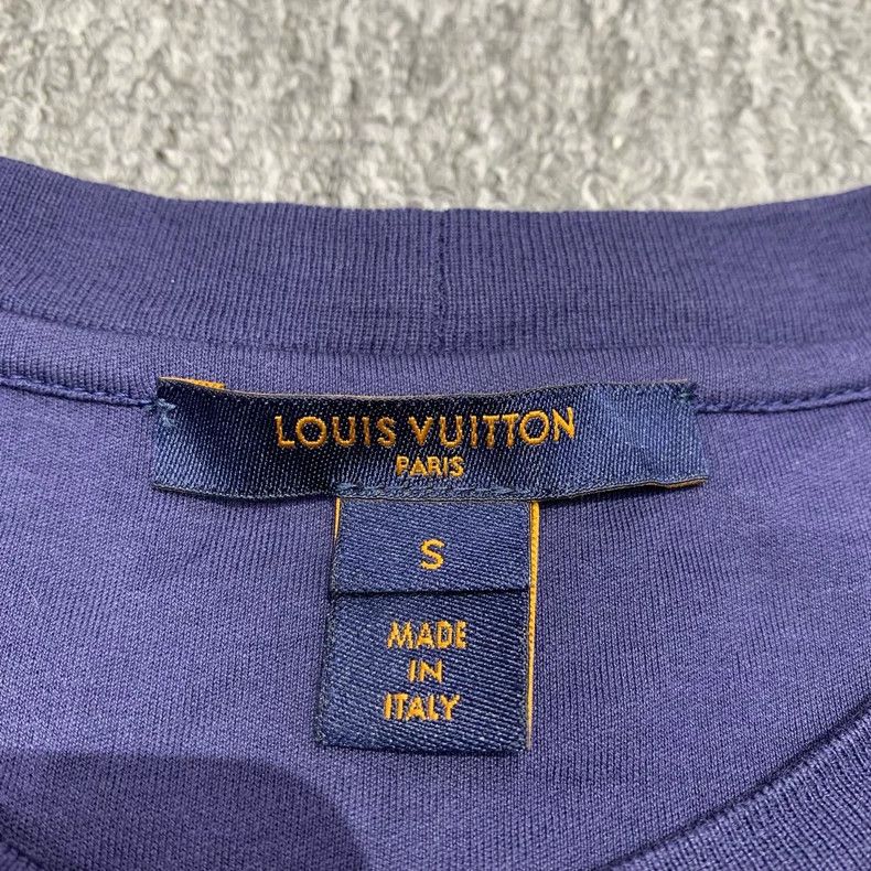 Louis Vuitton LOUIS VUITTON Chest logo short sleeve Size US S / EU 44-46 / 1 - 4 Thumbnail