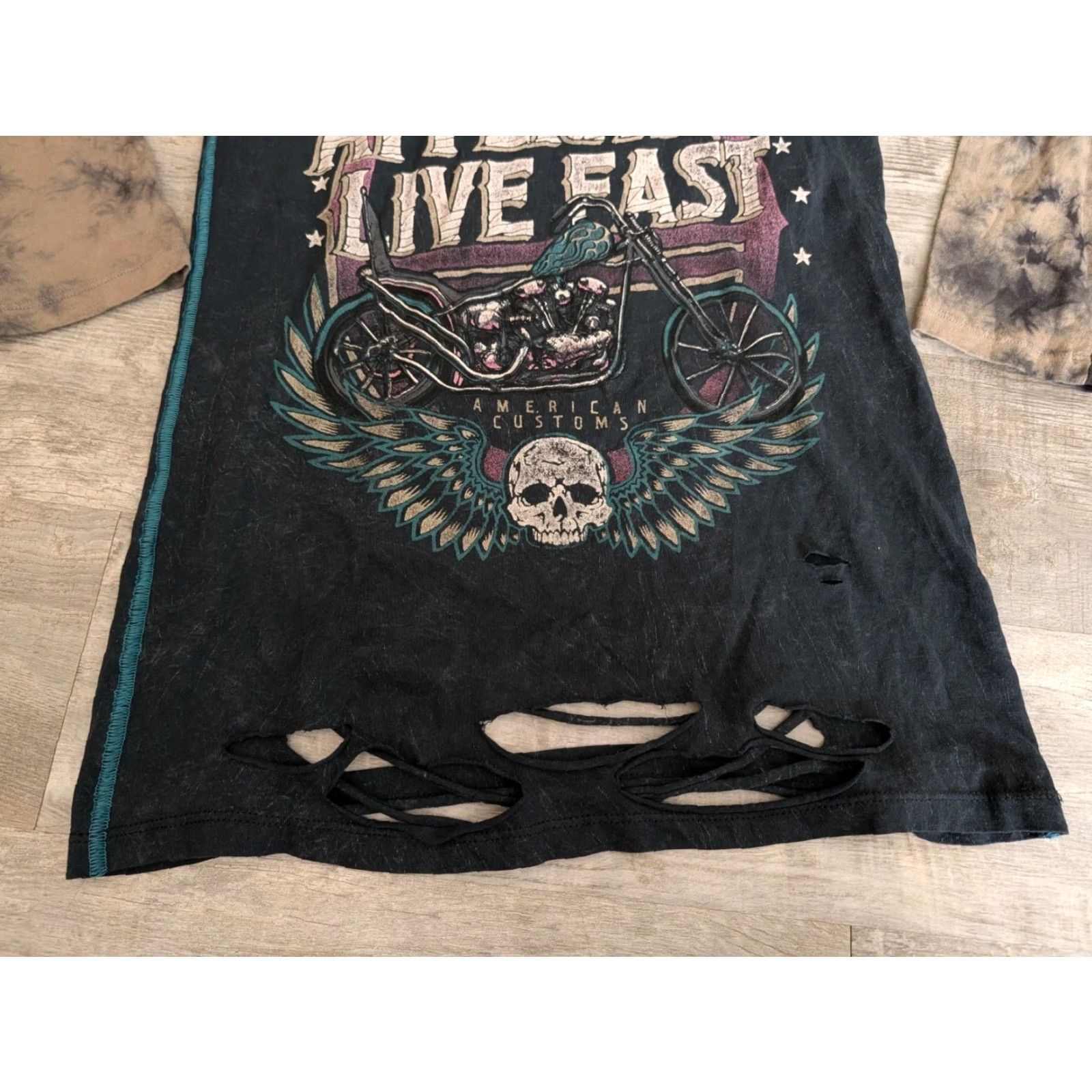 Affliction VINTAGE Affliction Shirt Motorcycle Skull Distressed Tie Dye Crew Neck Long Sleeve Womens M Black Graphic Print Pullover 90s Biker Style Size M / US 6-8 / IT 42-44 - 2 Thumbnail