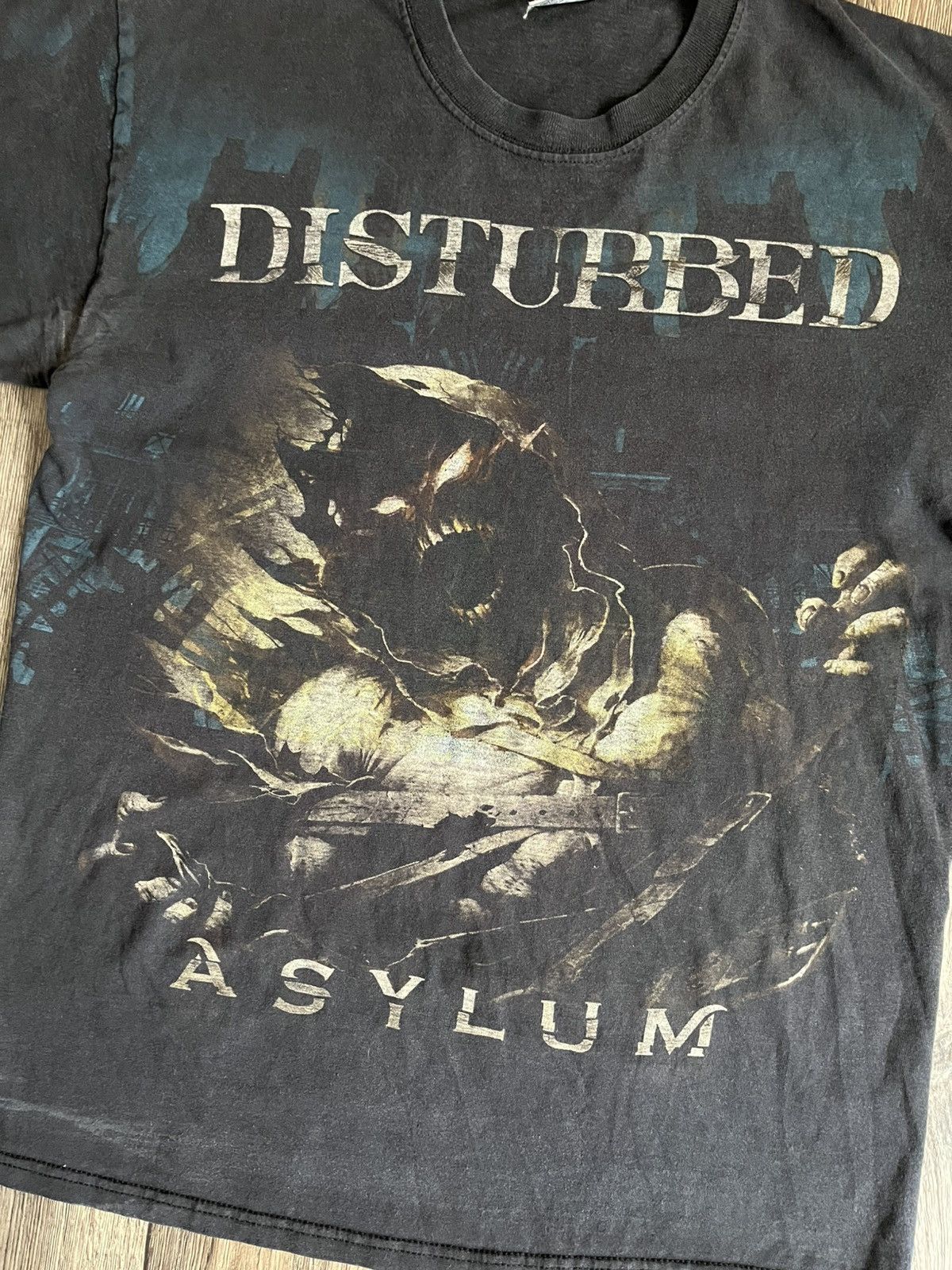 Band Tees × Vintage Vintage Disturbed Aslylum Over Printed Rare T Shirt AOP Size US L / EU 52-54 / 3 - 2 Thumbnail