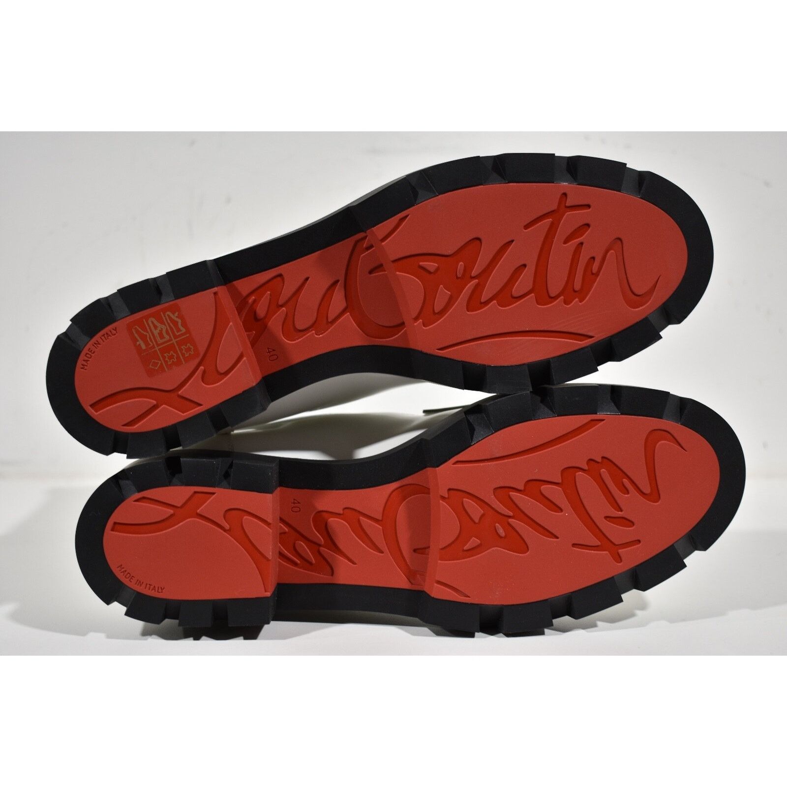 Christian Louboutin Christian Louboutin Montezu Lug Flat White Black Leather Size US 10 / IT 40 - 12 Thumbnail