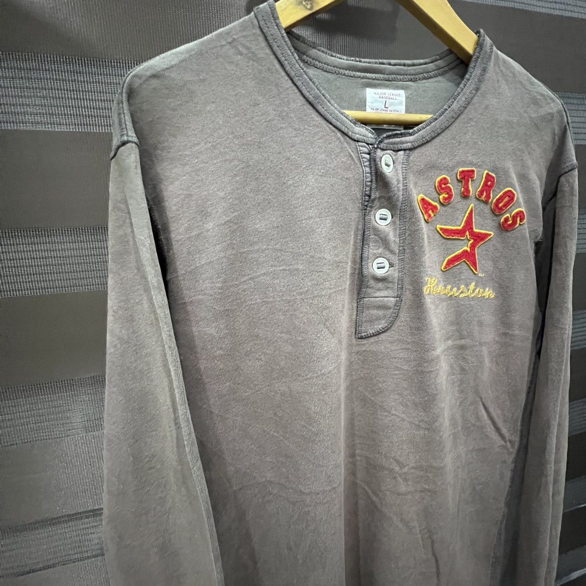 MLB × Uniqlo Astros Houston MLB Size US L / EU 52-54 / 3 - 2 Thumbnail
