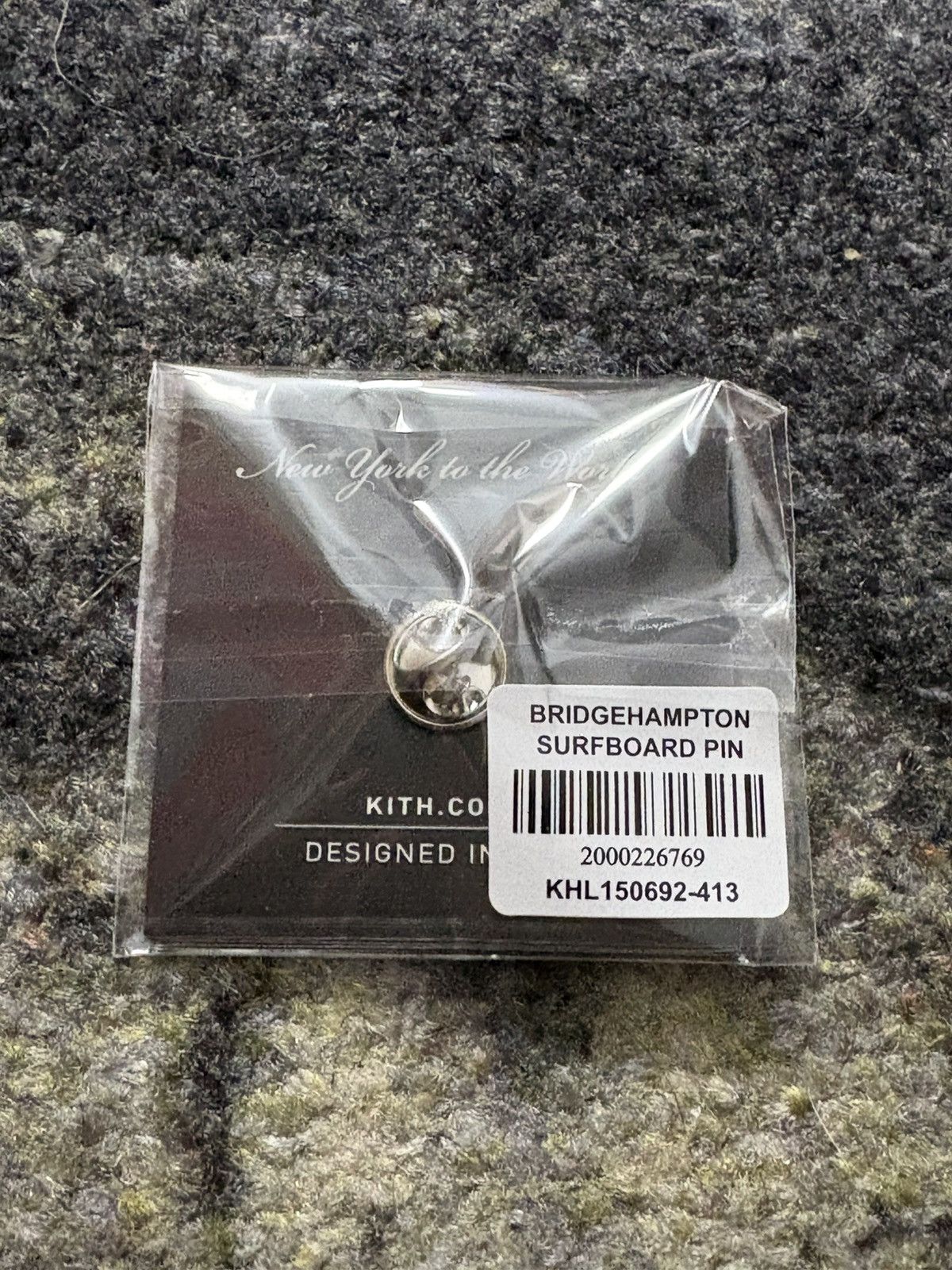 Kith Kith Bridgehampton Surfboard Pin Size ONE SIZE - 2 Thumbnail