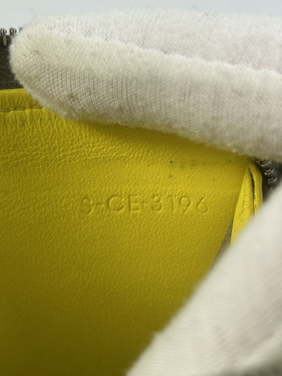 Celine Celine Leather Zippy Wallet Size ONE SIZE - 8 Thumbnail