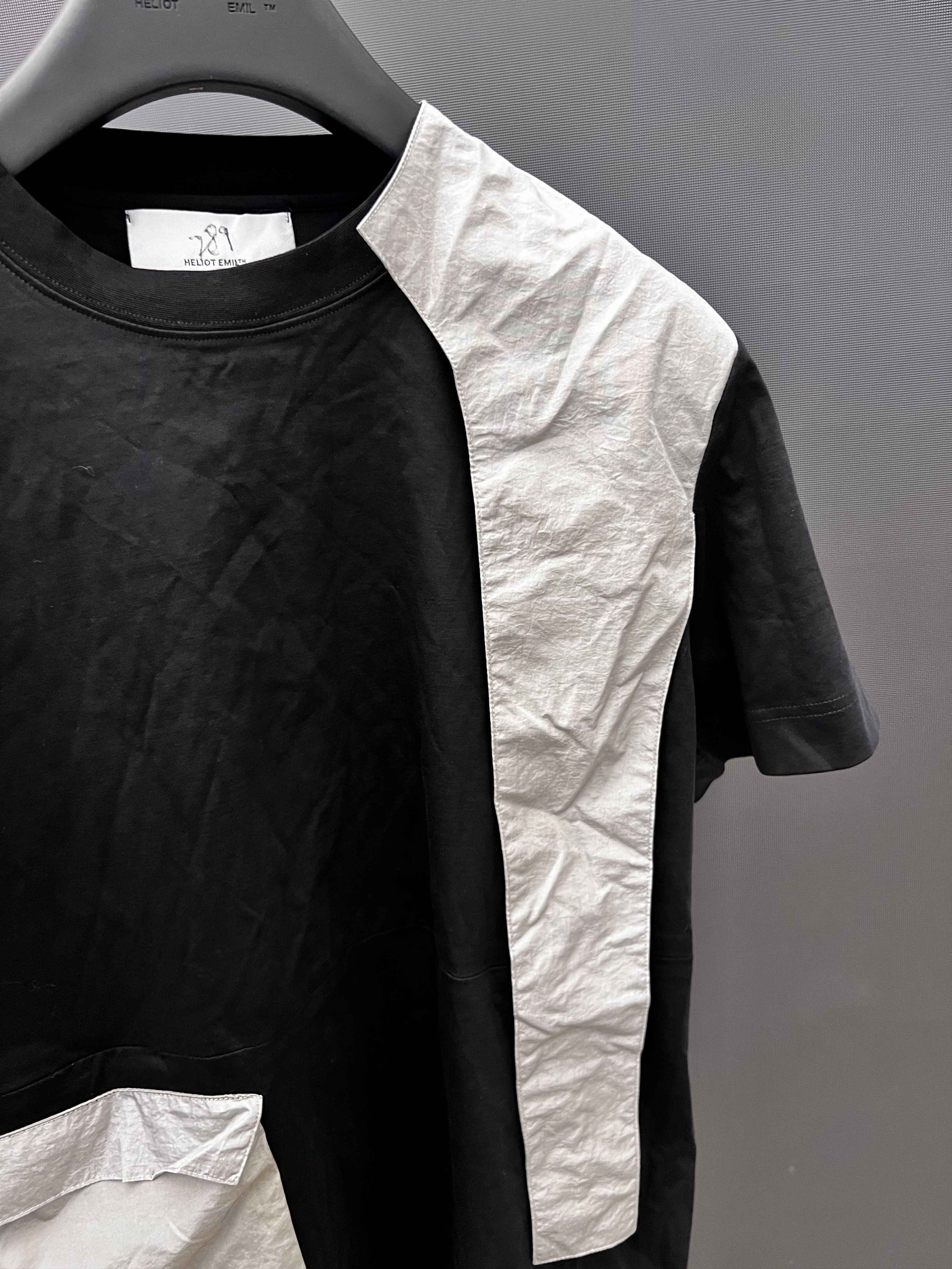 Heliot Emil SAMPLE T-SHIRT Size US L / EU 52-54 / 3 - 5 Thumbnail