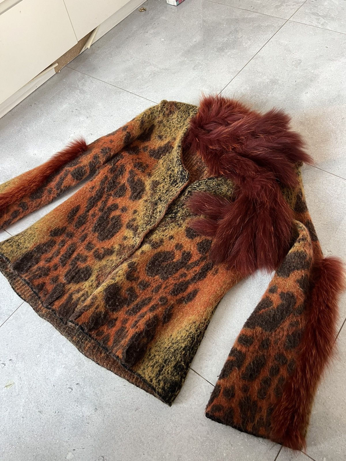 Roberto Cavalli 2000s Cavalli Animal Print Raccon Fur wool jacket Size M / US 6-8 / IT 42-44 - 4 Thumbnail