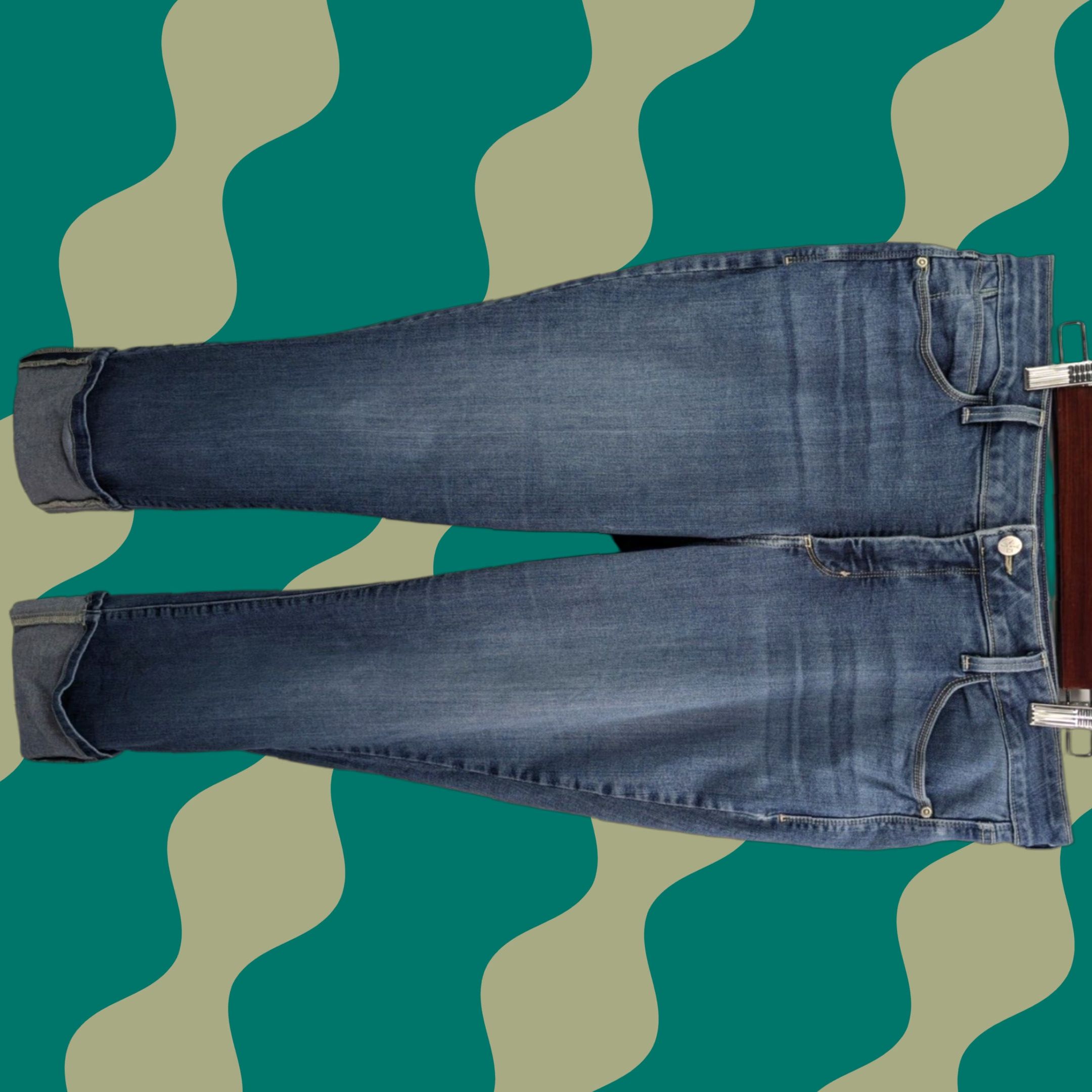 NYDJ NYDJ Not Your Daughters Jeans Women's 14 Capri Cuffed Tapered Lorena Boyfriend Size 36" / US 14 / IT 50 - 1 Thumbnail