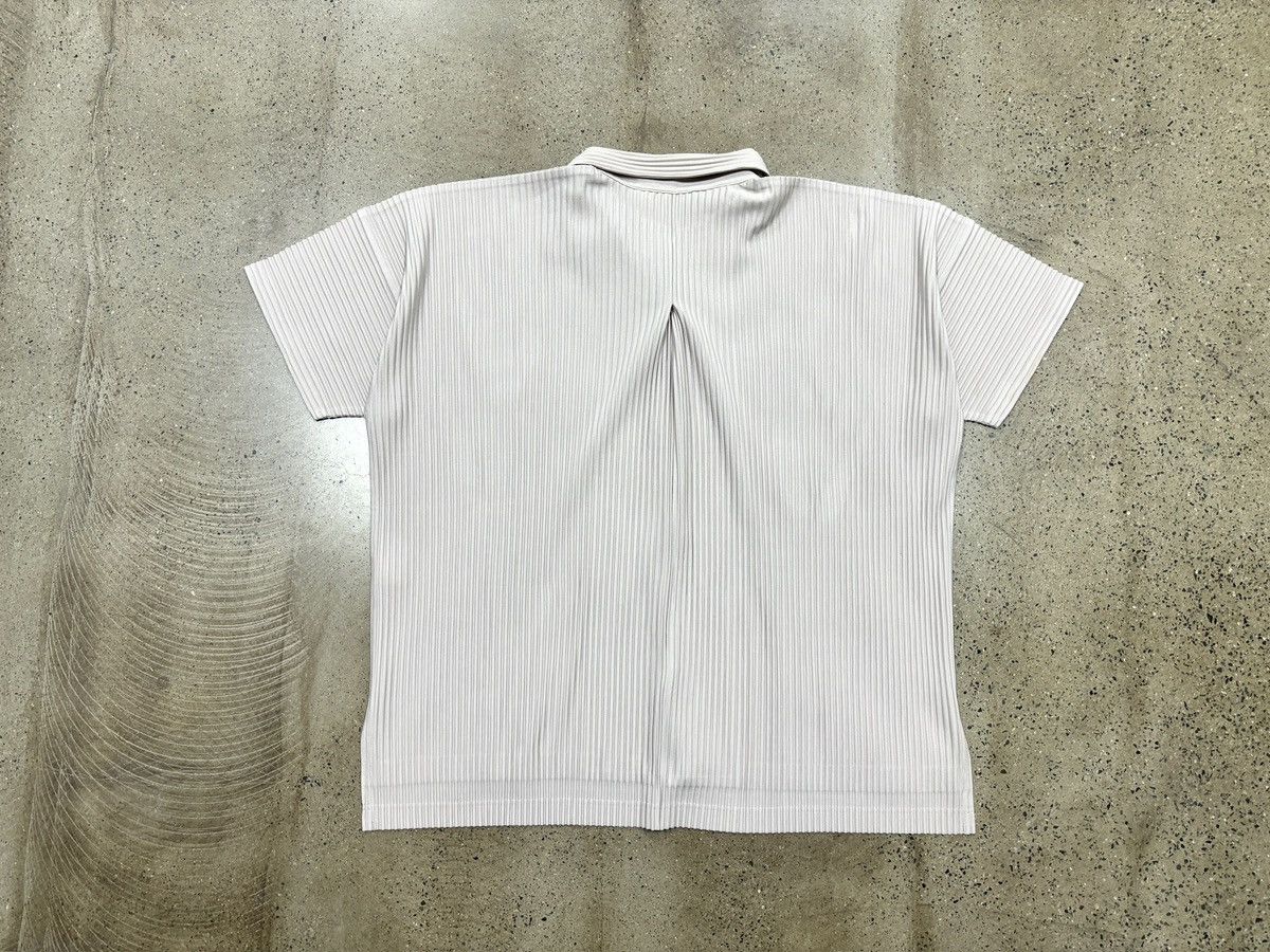 Homme Plisse Issey Miyake Issey Miyake Short Sleeve Shirts jj122 Size US XL / EU 56 / 4 - 2 Thumbnail