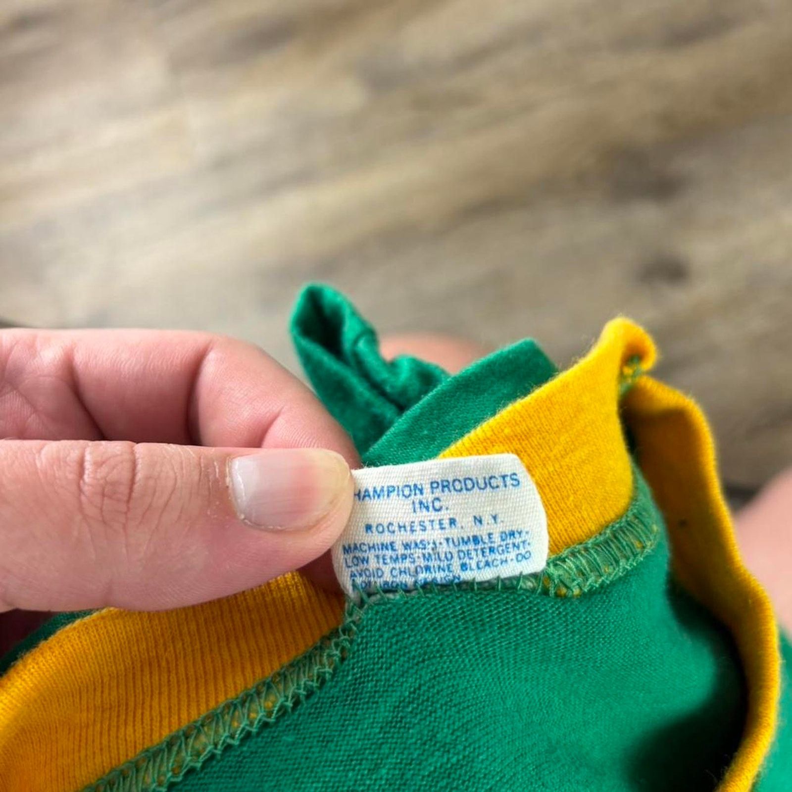 Champion × Russell Athletic × Vintage 70s Champion Single Stitch T-shirt Size US XL / EU 56 / 4 - 6 Thumbnail