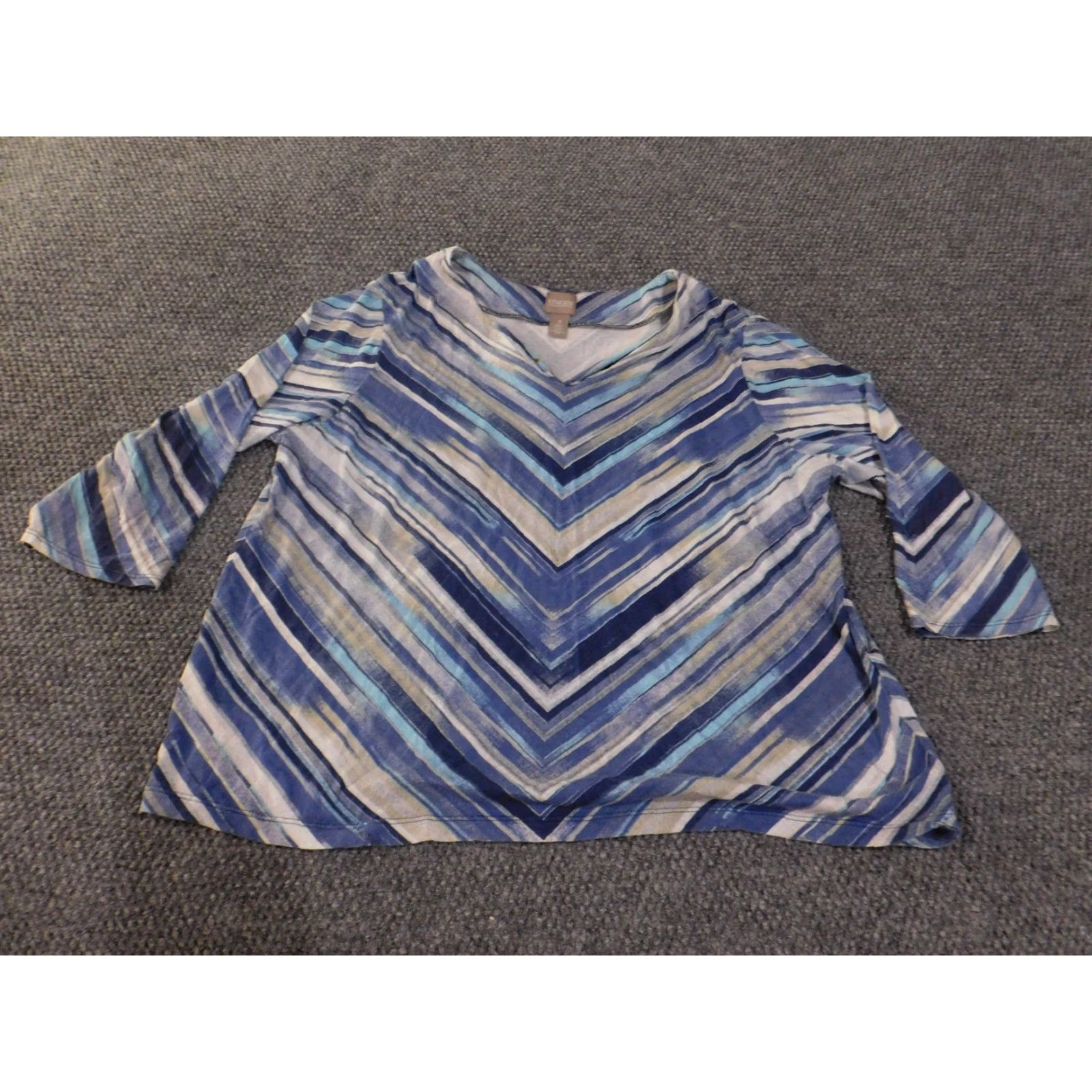 Vintage Chico's Shirt Womens 3 Blue White Striped 3/4 Sleeve V Neck Lightweight Top Shirt Womens T Size XS / US 0-2 / IT 36-38 - 3 Thumbnail