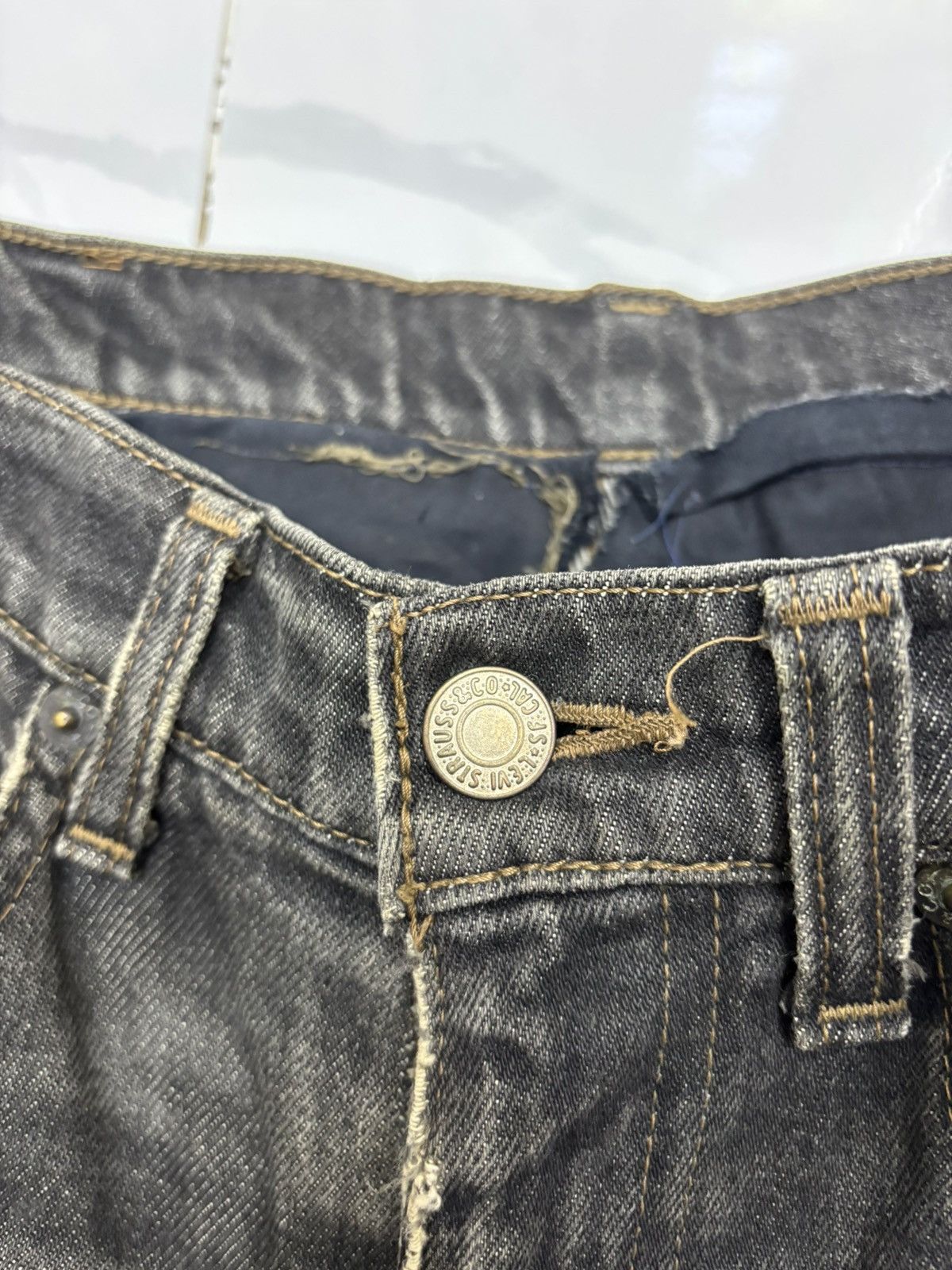 Levi's × Undercover Rare Levis Black Thrashed Destroyed Denim Jeans Size US 29 - 12 Thumbnail