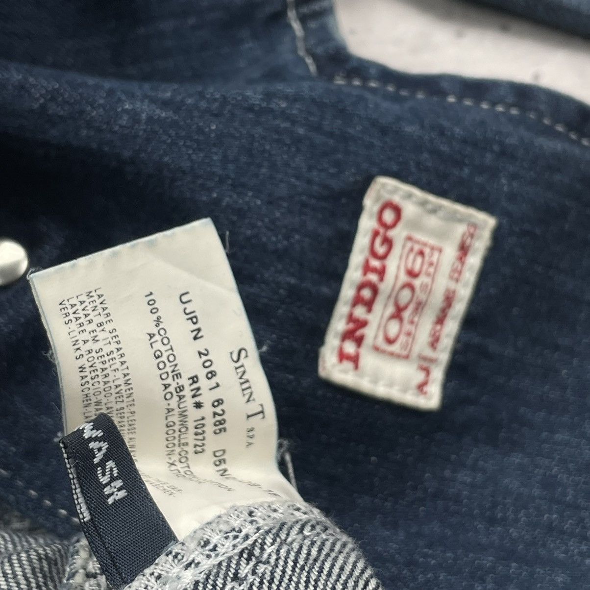 Armani × Vintage Armani Jeans denim jacket with patches indigo 006 style Size L / US 10 / IT 46 - 11 Thumbnail