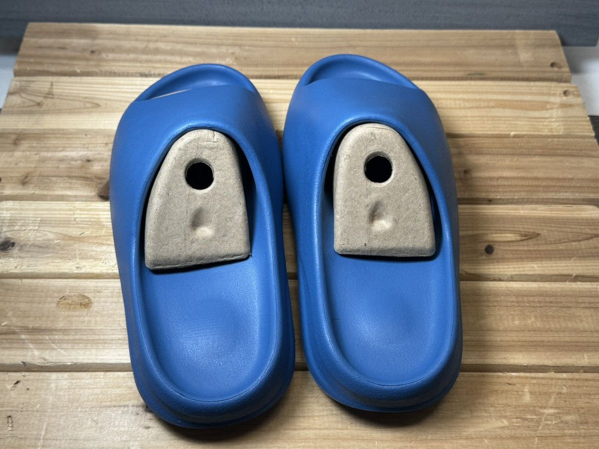 Yeezy Yeezy YZY YS-01 Blue Slides Brand New Sizes 9-13 Size US 10 / EU 43 - 2 Thumbnail