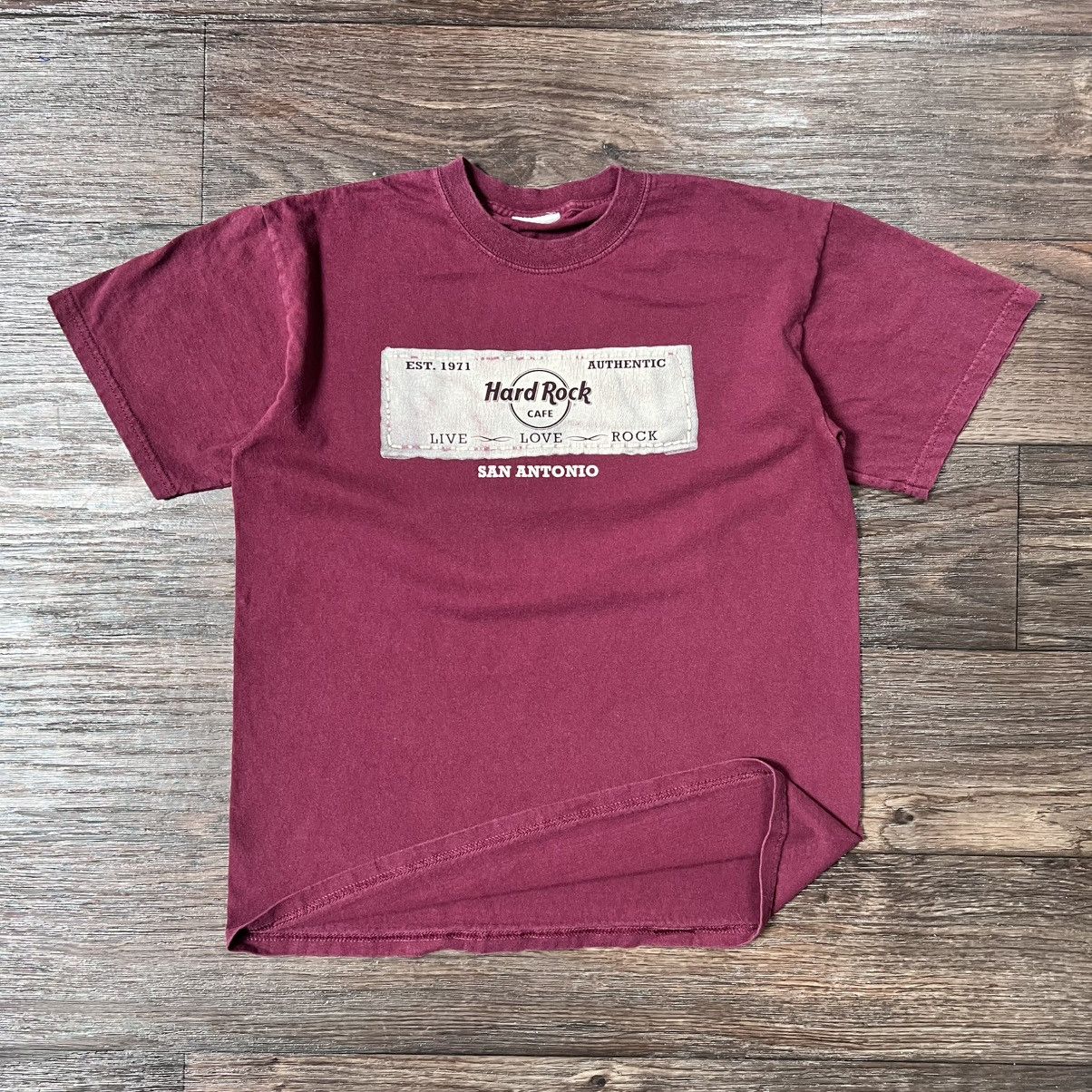 Vintage Maroon 2000s vintage Hard Rock Cafe San Antonio Size US M / EU 48-50 / 2 - 1 Thumbnail