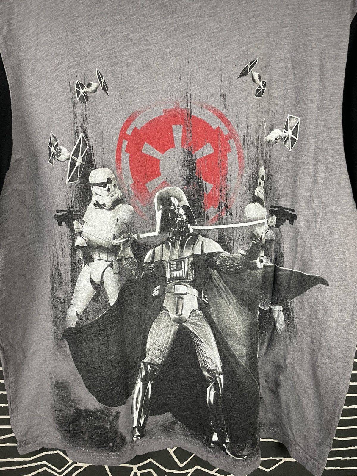 Star Wars Star Wars Retro Darth Vader Storm Trooper Tee Size US XL / EU 56 / 4 - 3 Thumbnail