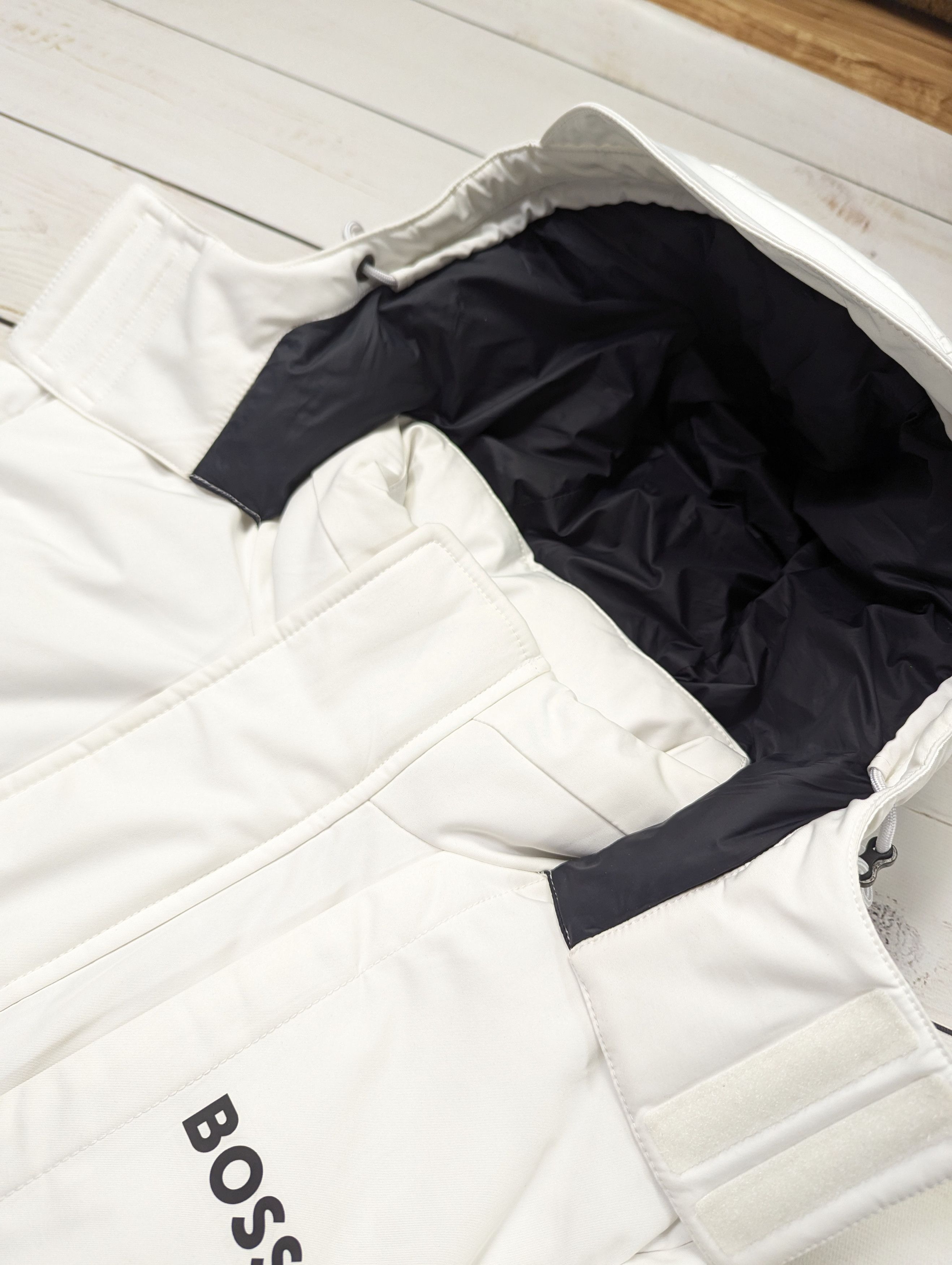 Hugo Boss Hugo Boss Formula E Team Porsche Tag Heuer puffer jacket Size US S / EU 44-46 / 1 - 10 Thumbnail