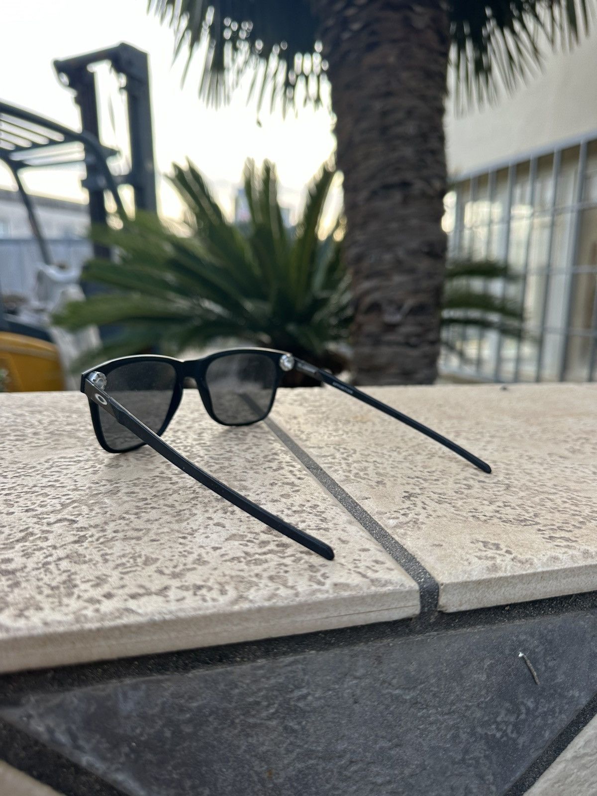 Oakley Oakley Sunglasses OO9451-0155 Black Size ONE SIZE - 3 Thumbnail