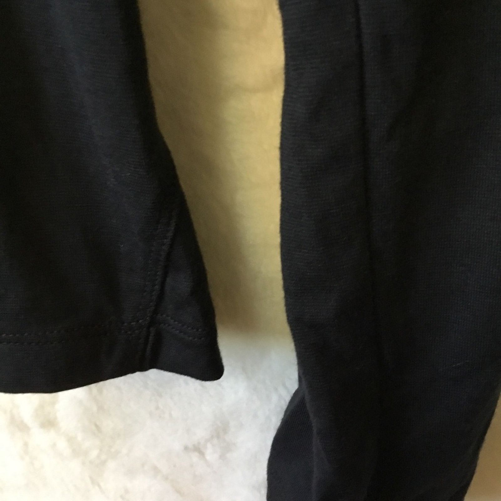 Bcbgmaxazria BCBGMaxAzria Black Scoop Neck Long-Sleeve Top Size S / US 4 / IT 40 - 4 Thumbnail