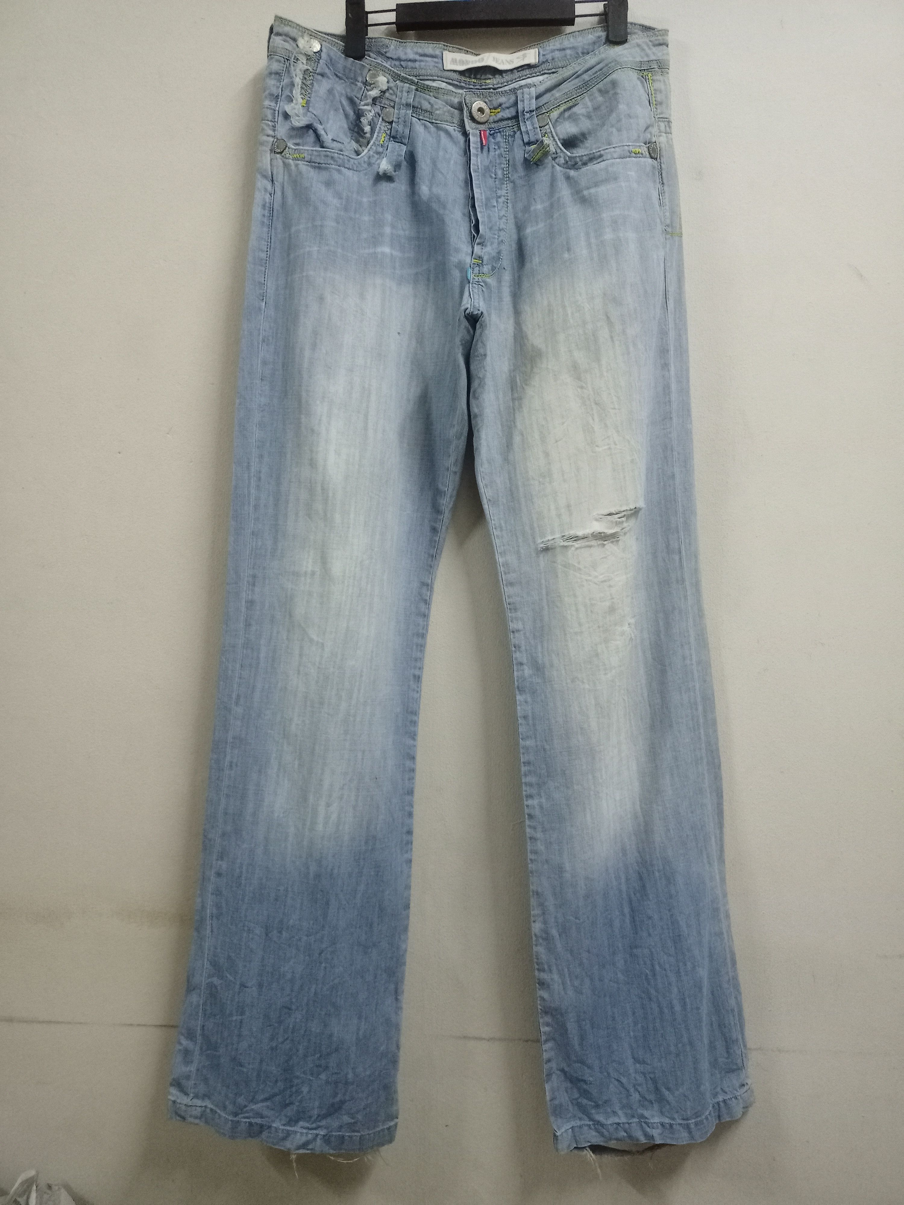 Other Vintage Mondo Jeans Light Wash Baggy Denim Pants Size US 33 - 3 Thumbnail