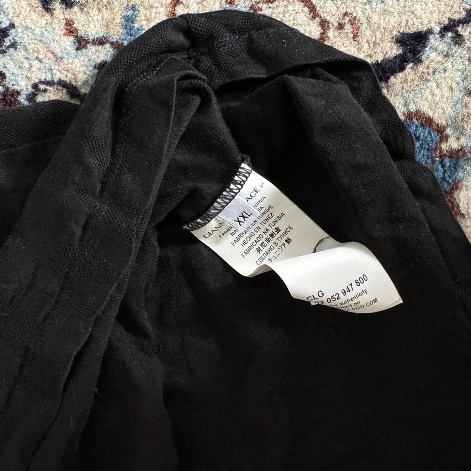 Versace Black on Black cheetah print Versace Polo shirt Size US M / EU 48-50 / 2 - 4 Thumbnail