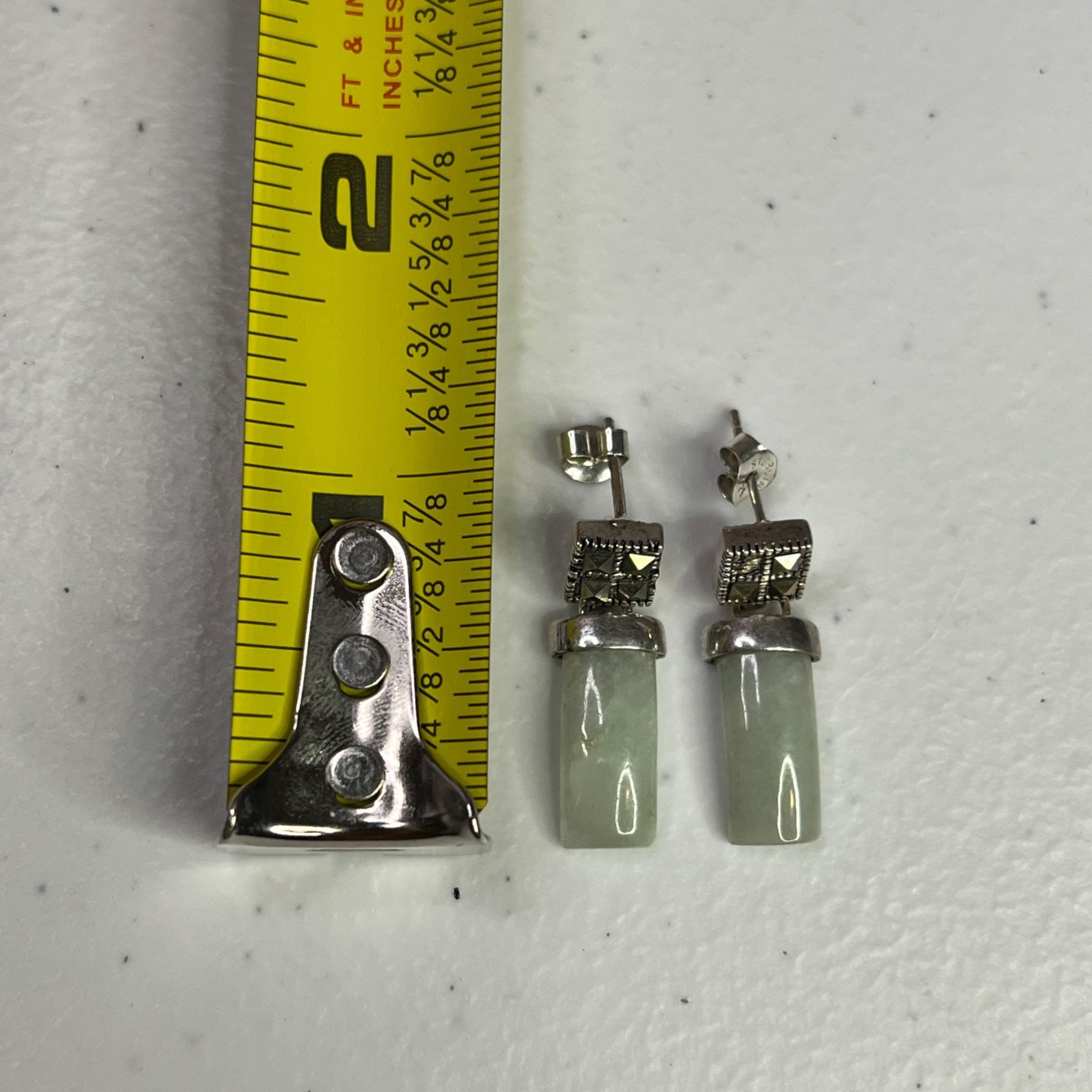 Designer Marcasite & Green Jade Drop Earrings Vintage Style Elegant Size ONE SIZE - 7 Thumbnail