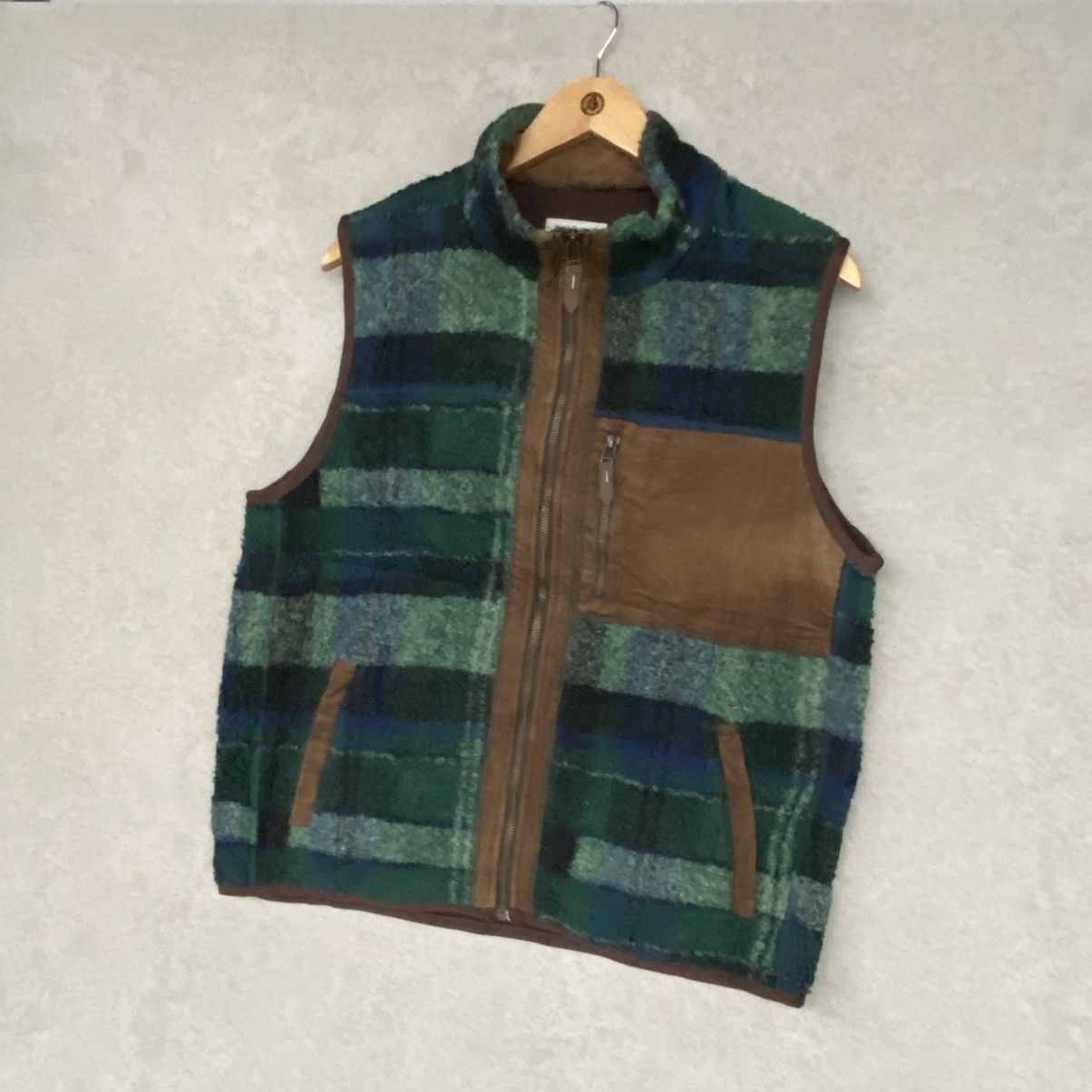 Other Vintage Hush Puppies Green And Blue Plaid Fleece Vest Patch Size L / US 10 / IT 46 - 2 Thumbnail